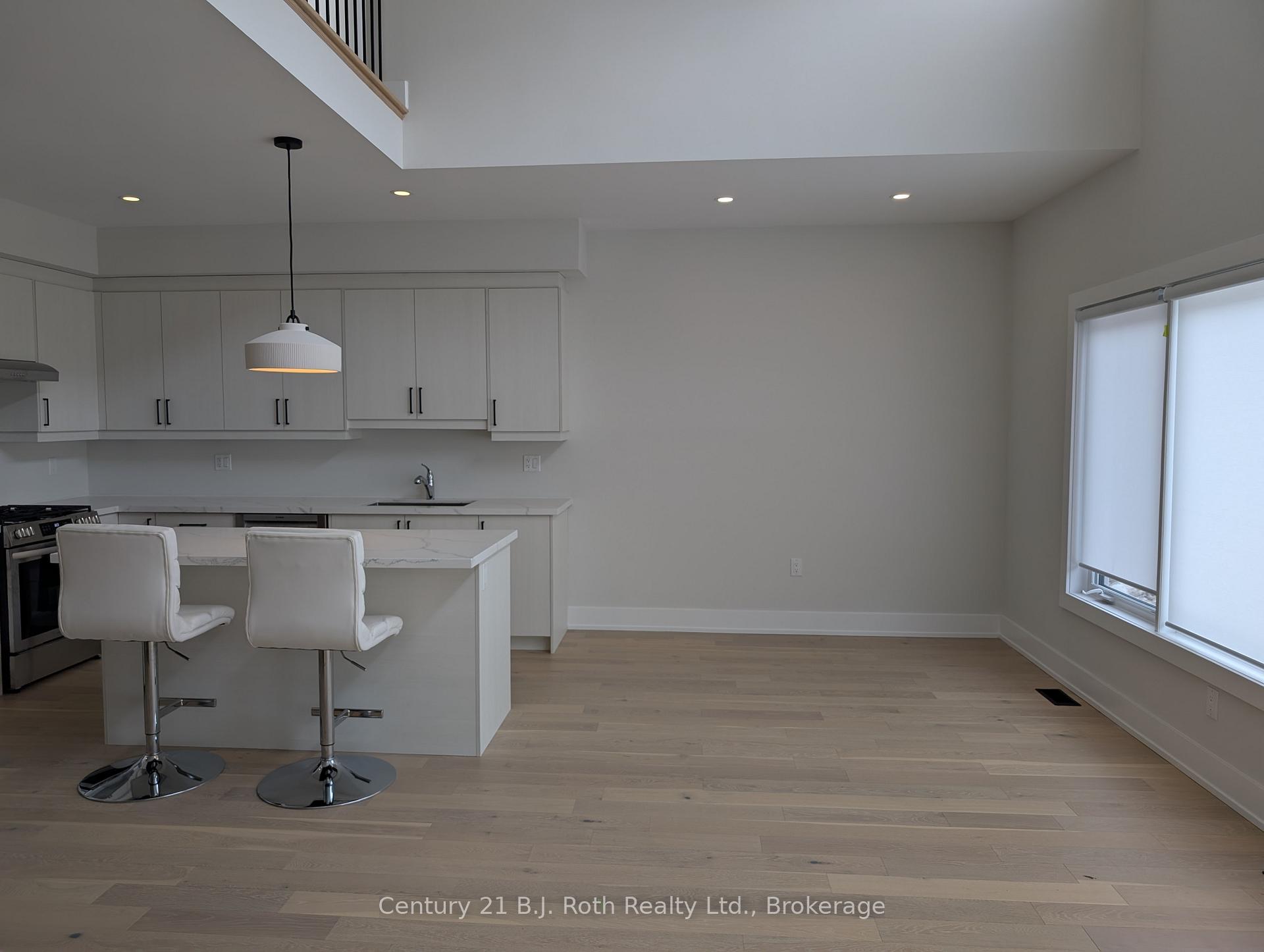 Photo 9 of 13 Ruby Crescent, Orillia — HOMEH