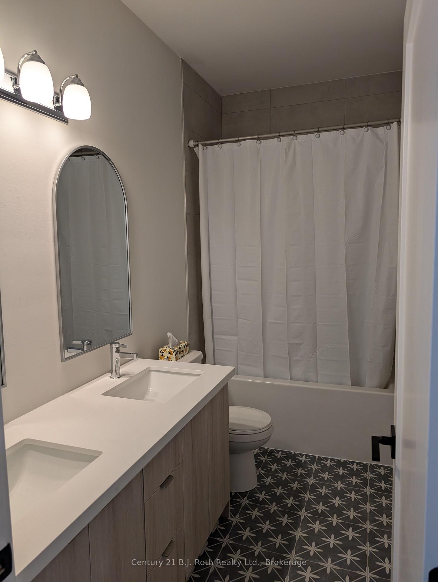 Photo 16 of 13 Ruby Crescent, Orillia — HOMEH