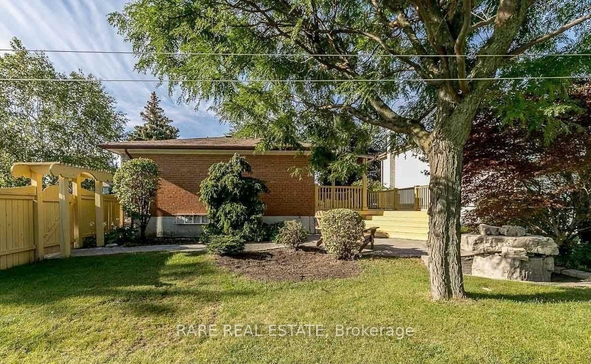 Photo 2 of 51 Ferndale Crescent, Brampton, Bram East — HOMEH