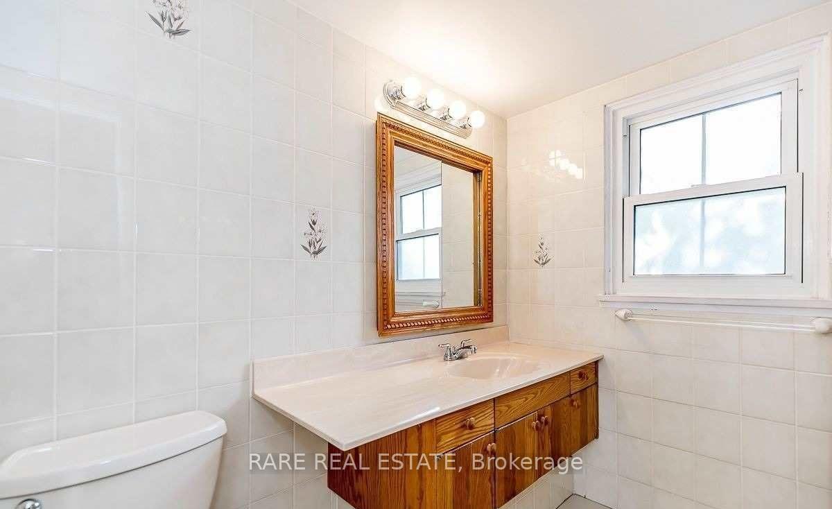 Photo 24 of 51 Ferndale Crescent, Brampton, Bram East — HOMEH
