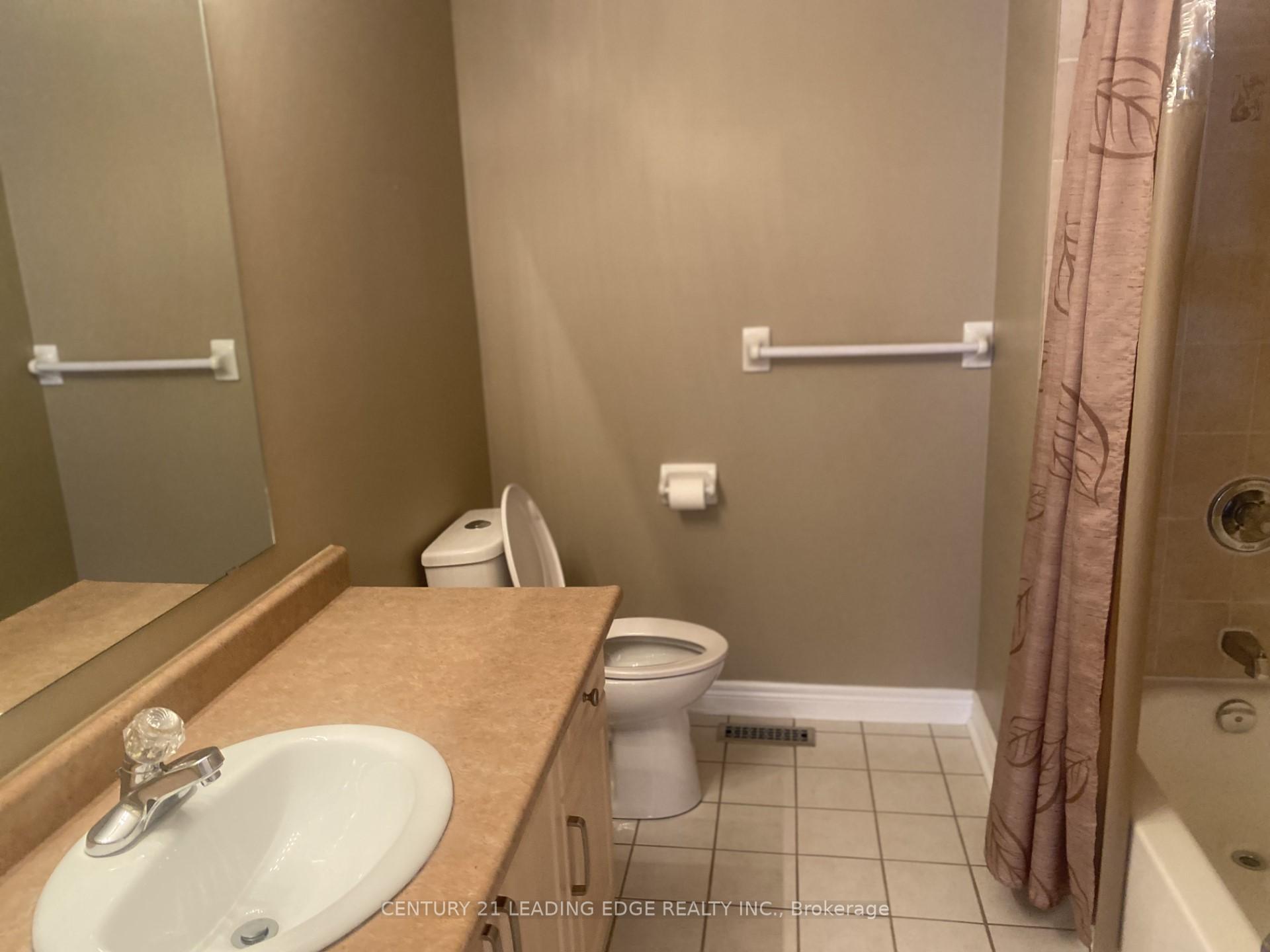 Photo 9 of 67 Quantum Street, Markham, Middlefield — HOMEH