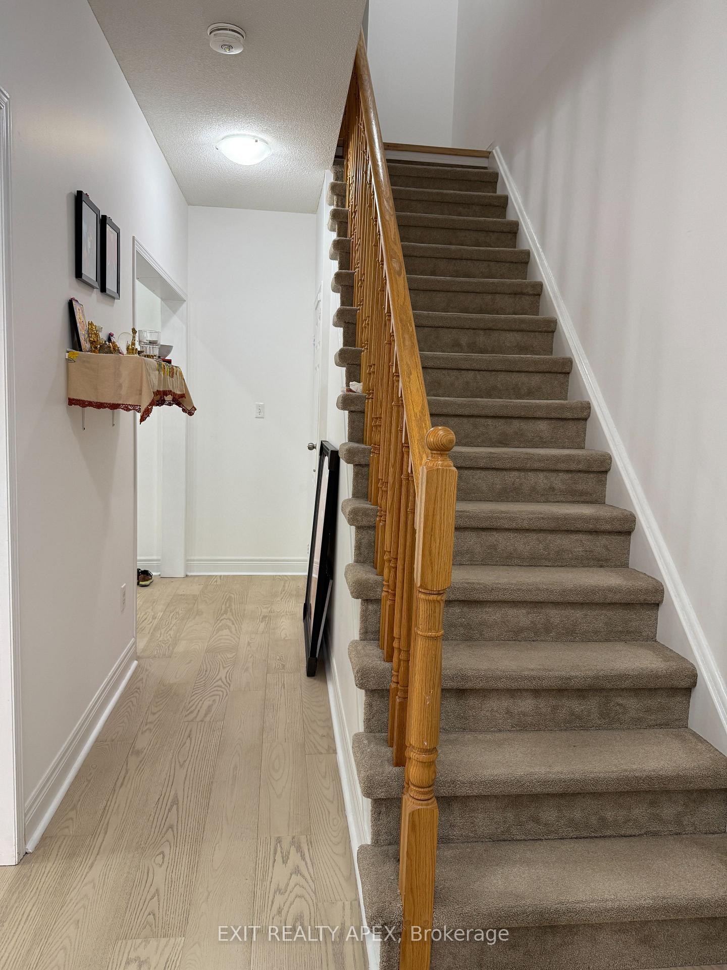 Photo 10 of 78 Fandango Drive, Brampton, Credit Valley — HOMEH
