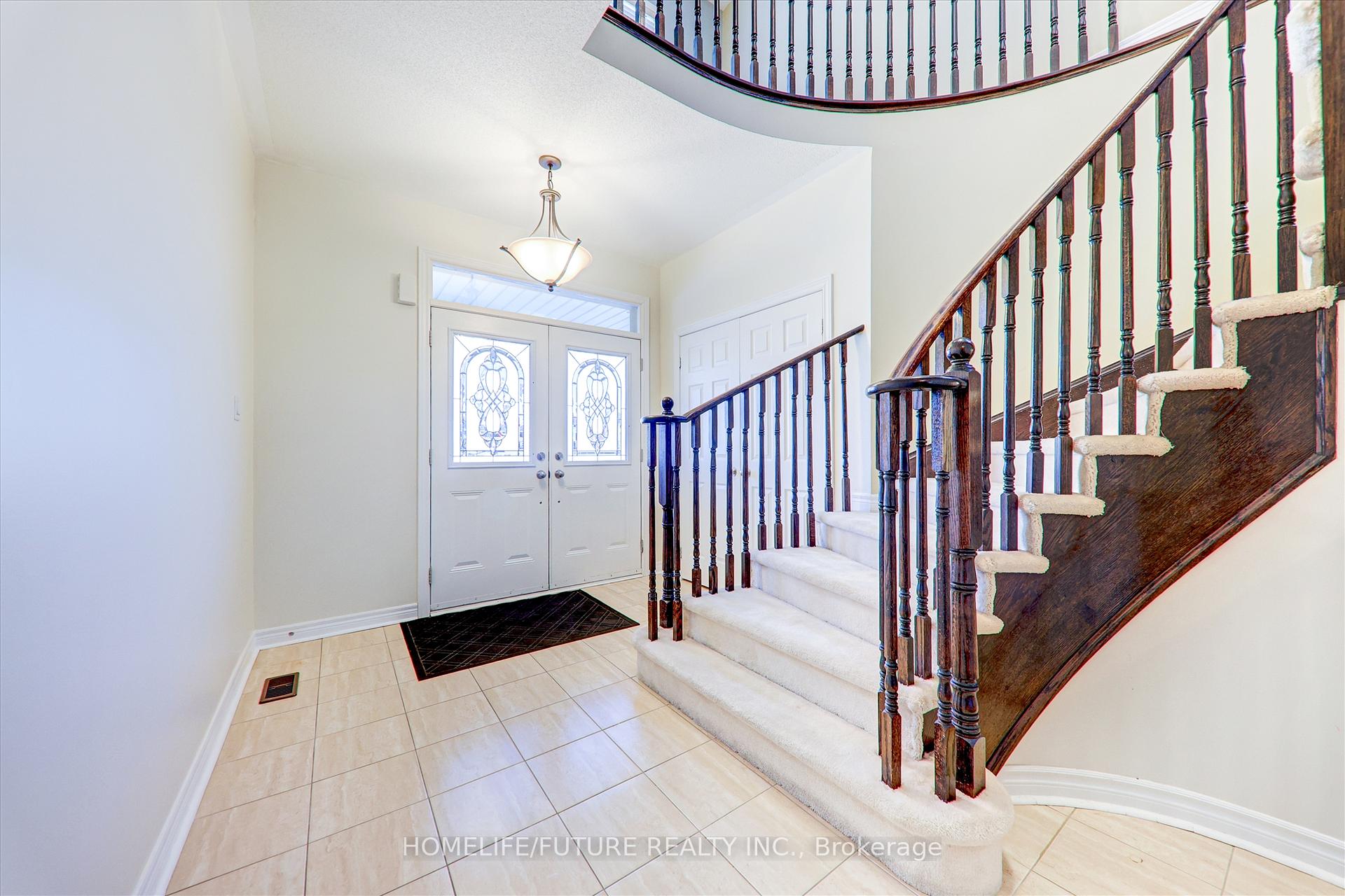 Photo 16 of 179 Glenabbey Drive, Clarington, Courtice — HOMEH