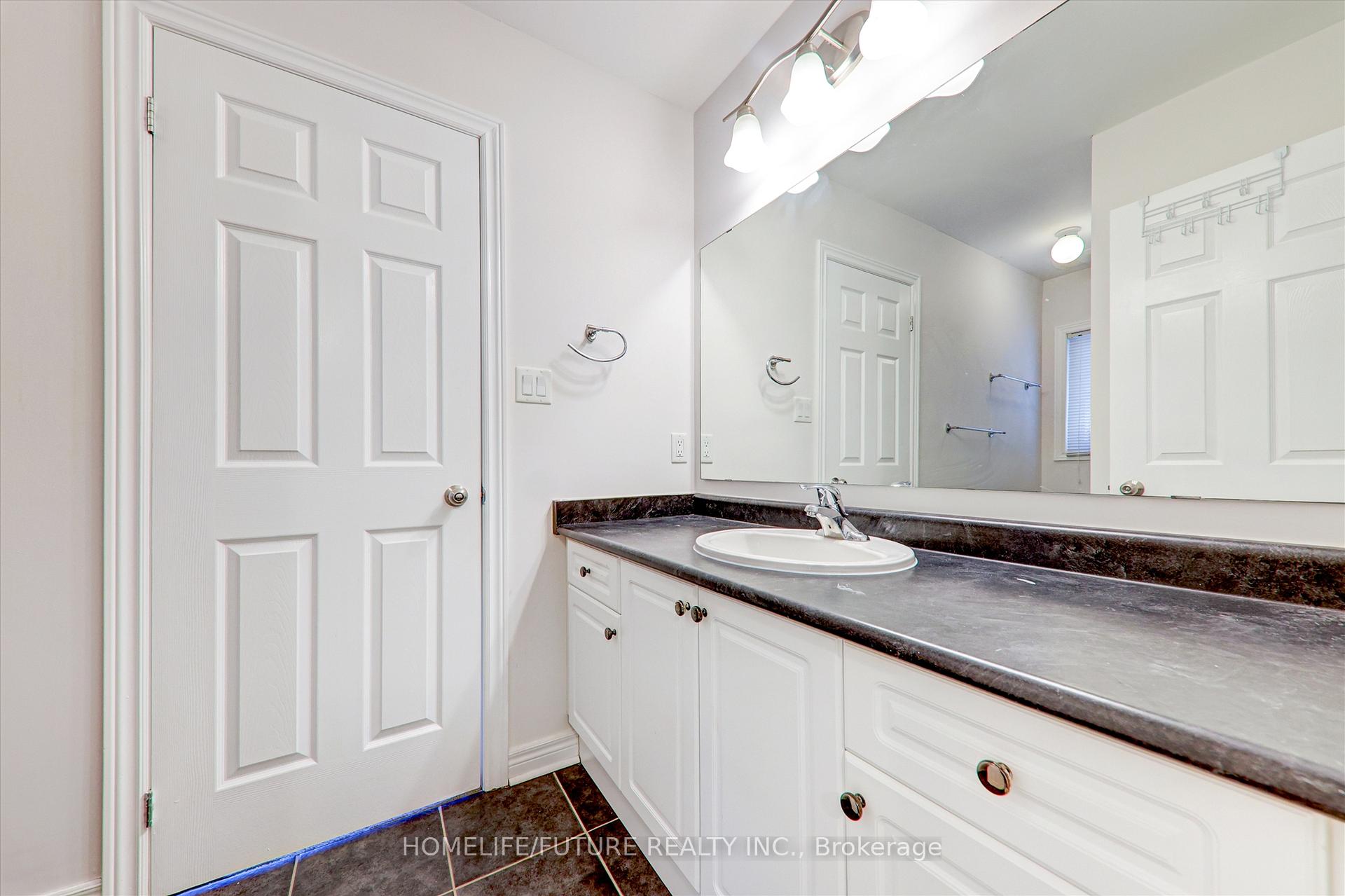 Photo 13 of 179 Glenabbey Drive, Clarington, Courtice — HOMEH