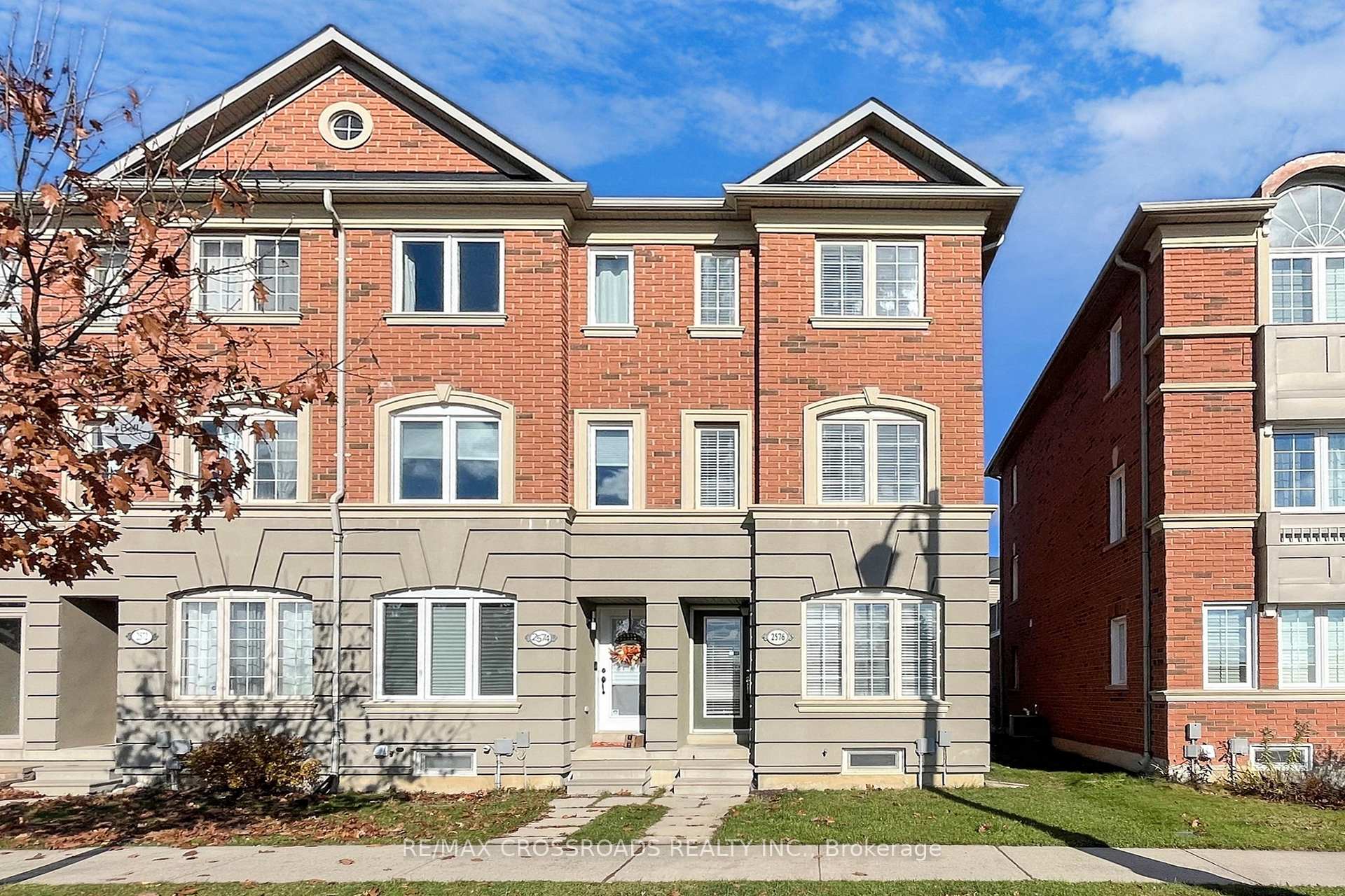 Photo 1 of 2576 Bur Oak Avenue, Markham, Cornell — HOMEH