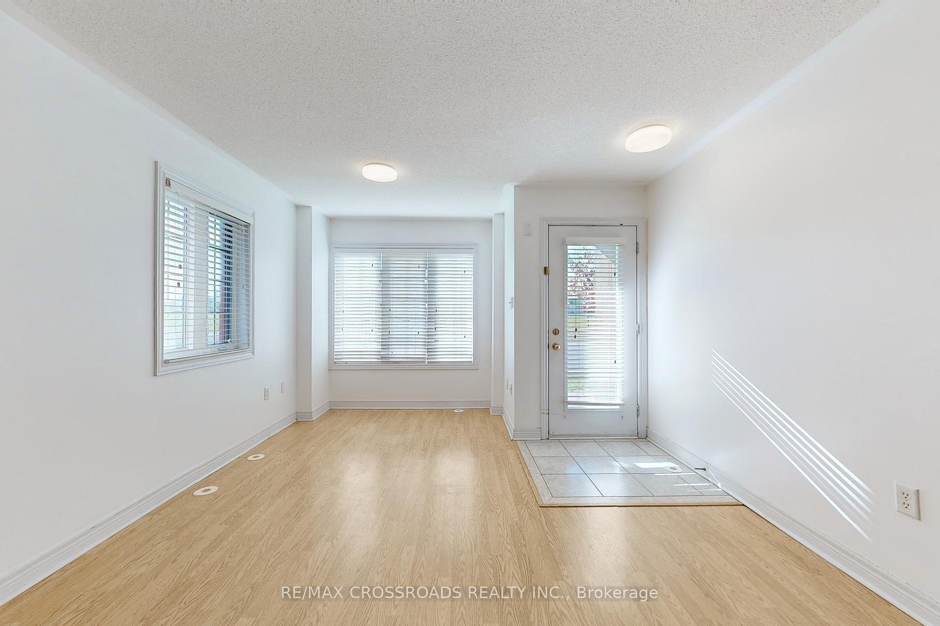 Photo 6 of 2576 Bur Oak Avenue, Markham, Cornell — HOMEH