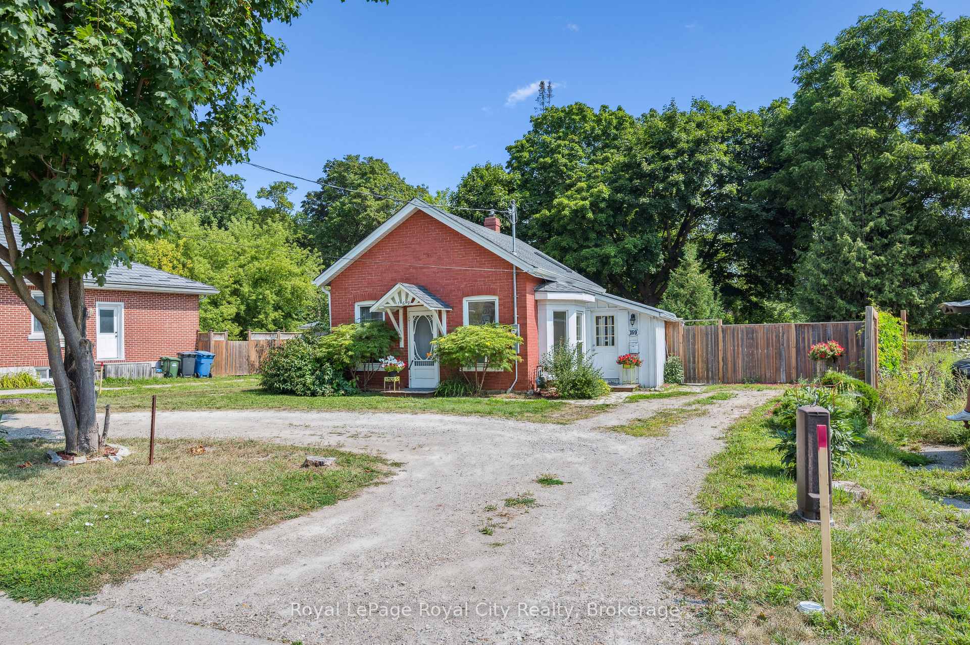 Photo 1 of 169 Edinburgh Road N, Guelph, Downtown — HOMEH