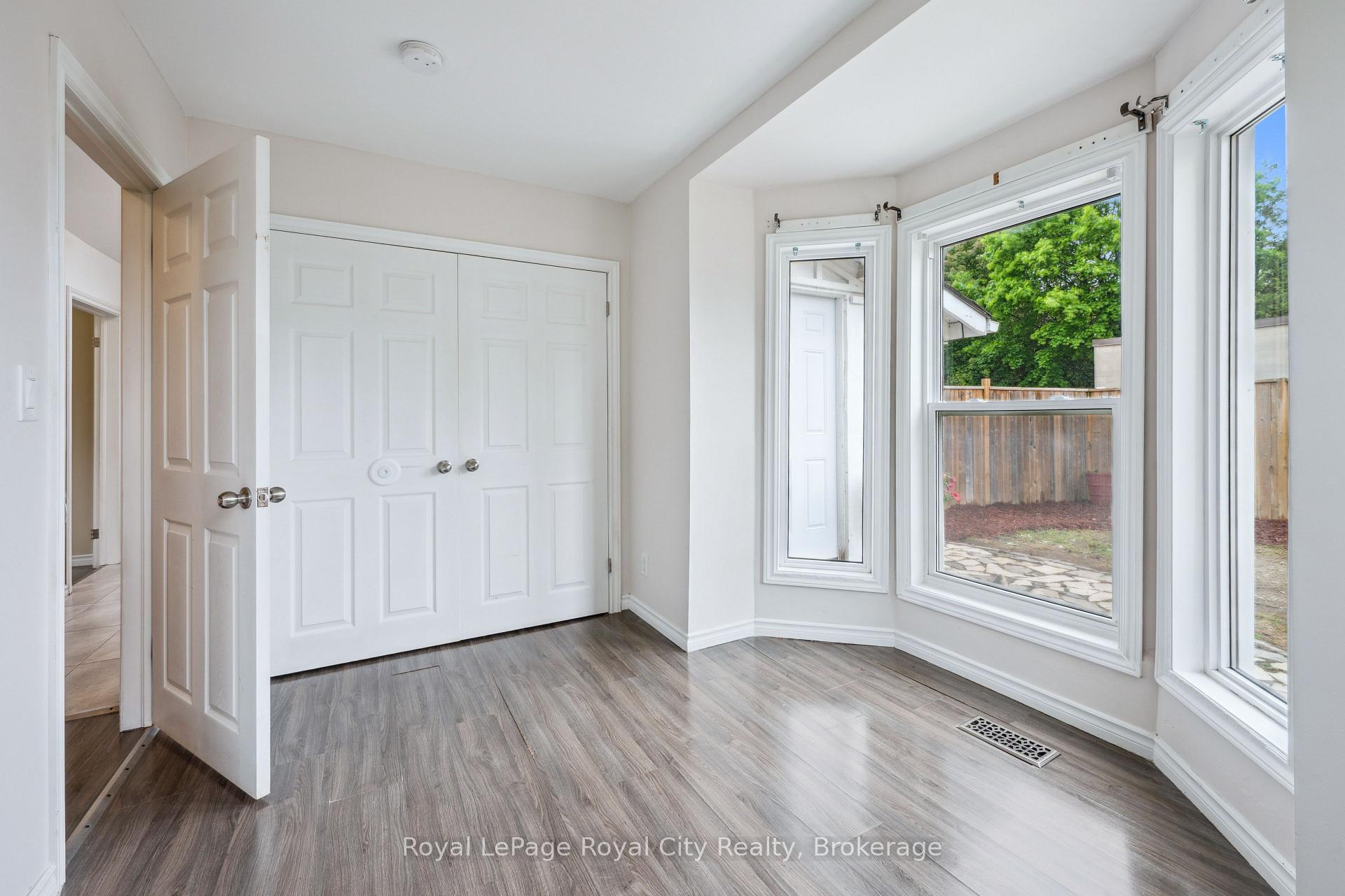 Photo 16 of 169 Edinburgh Road N, Guelph, Downtown — HOMEH