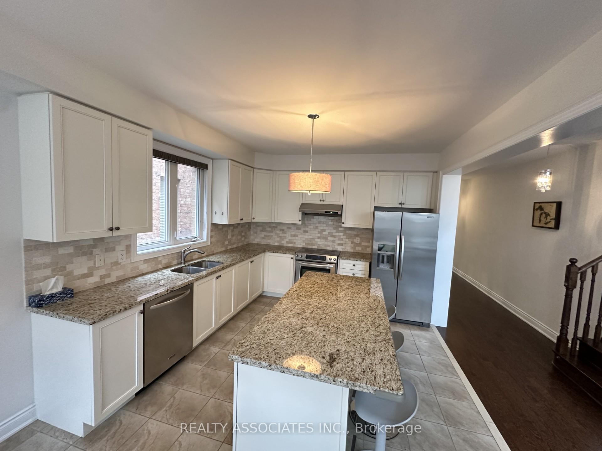 Photo 8 of 22 Carolina Rose Crescent, Markham, Wismer — HOMEH