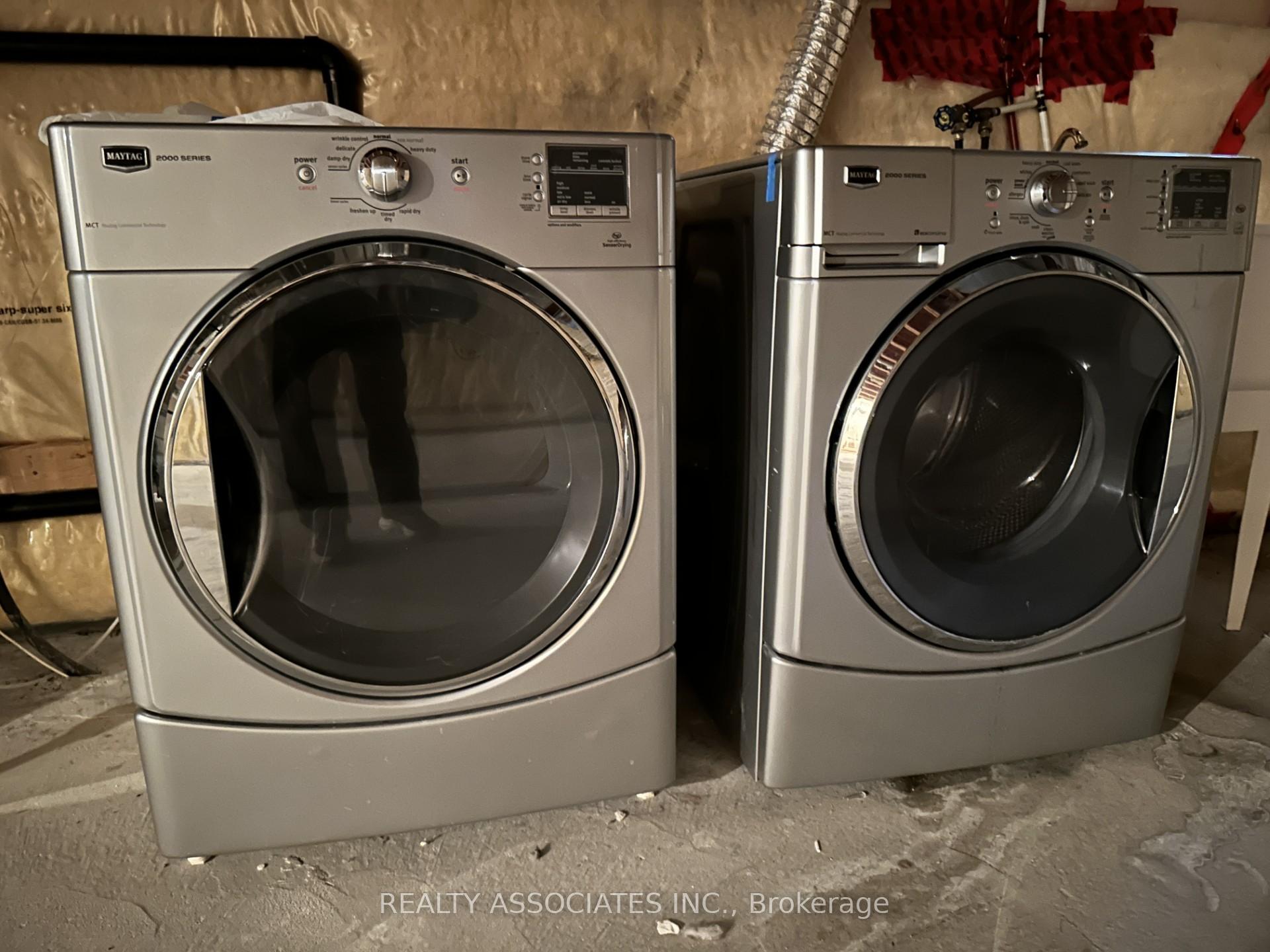 Photo 25 of 22 Carolina Rose Crescent, Markham, Wismer — HOMEH