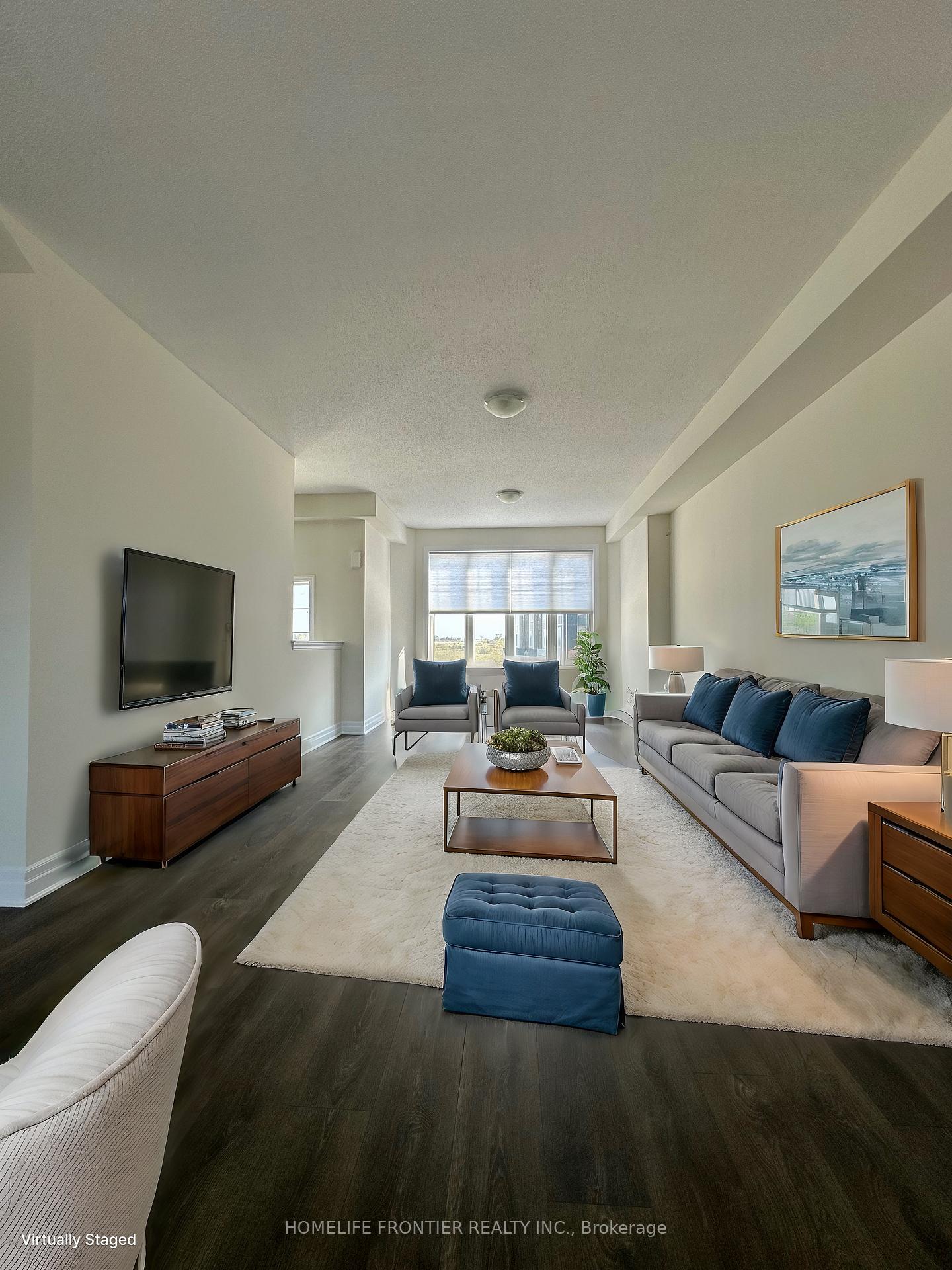 Photo 4 of 24 Lana Circle, Wasaga Beach — HOMEH