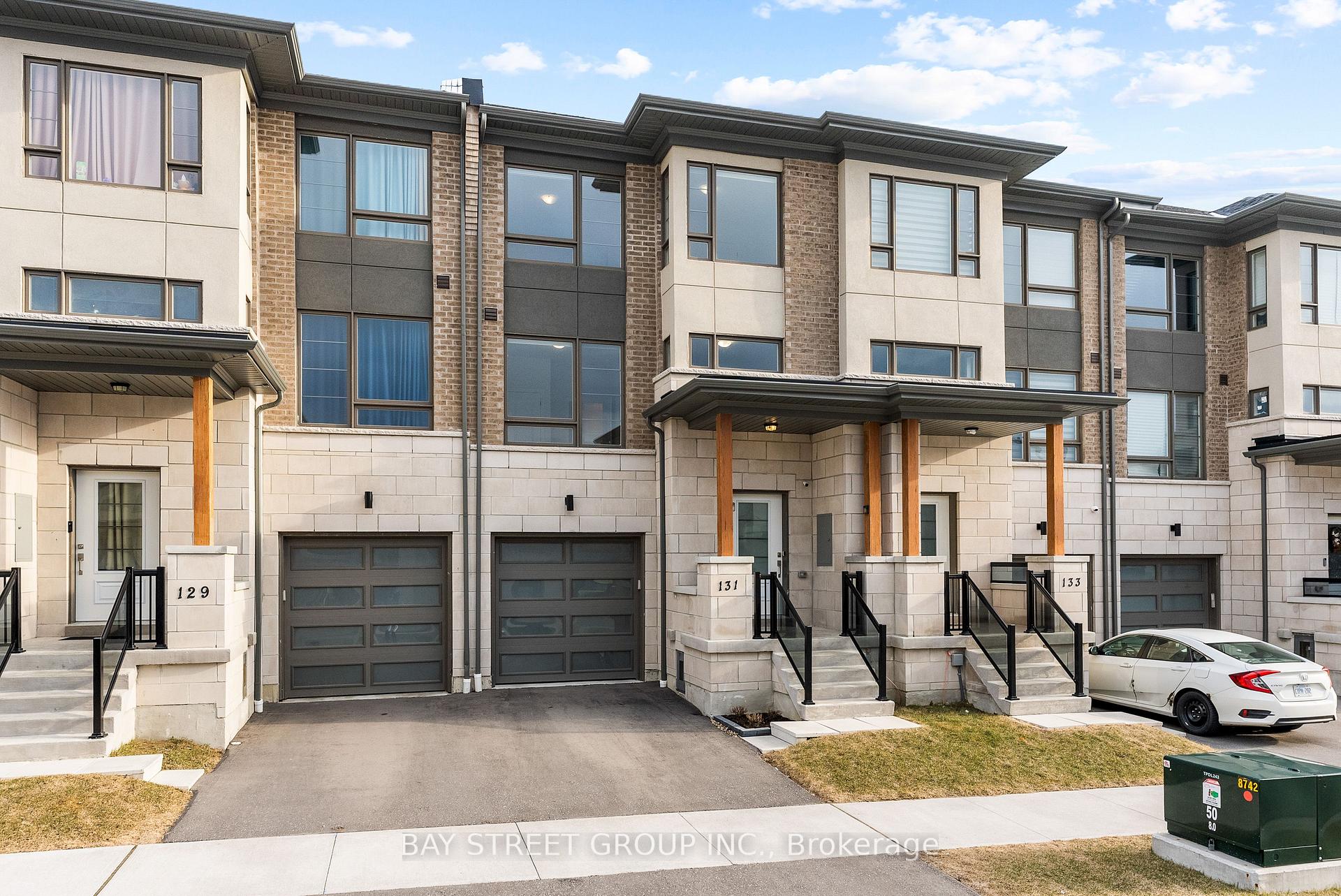 Photo 11 of 131 Vanier Street, Whitby, Pringle Creek — HOMEH