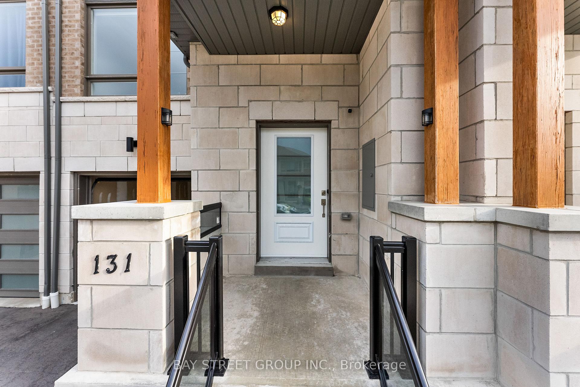 Photo 5 of 131 Vanier Street, Whitby, Pringle Creek — HOMEH