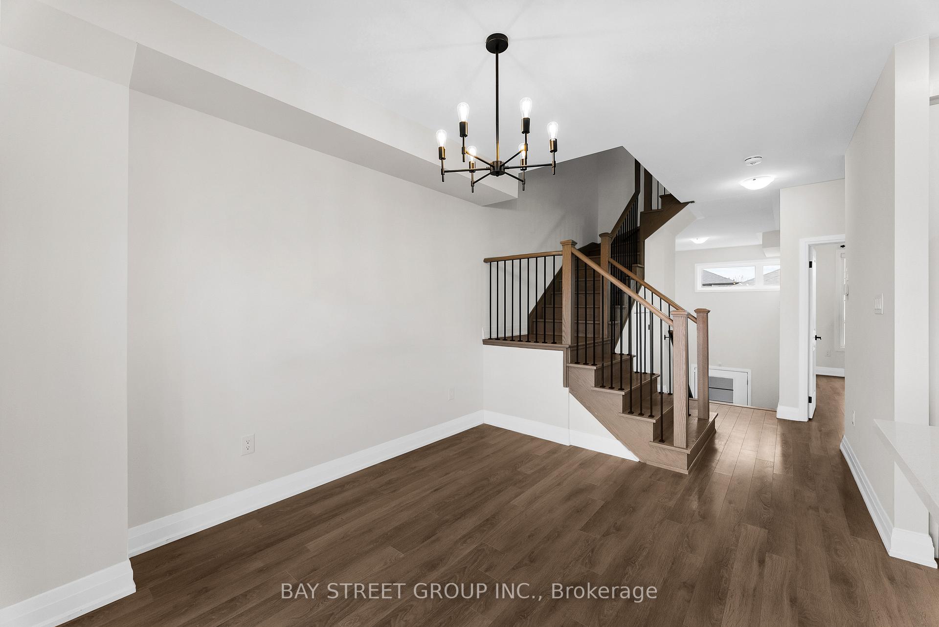 Photo 10 of 131 Vanier Street, Whitby, Pringle Creek — HOMEH