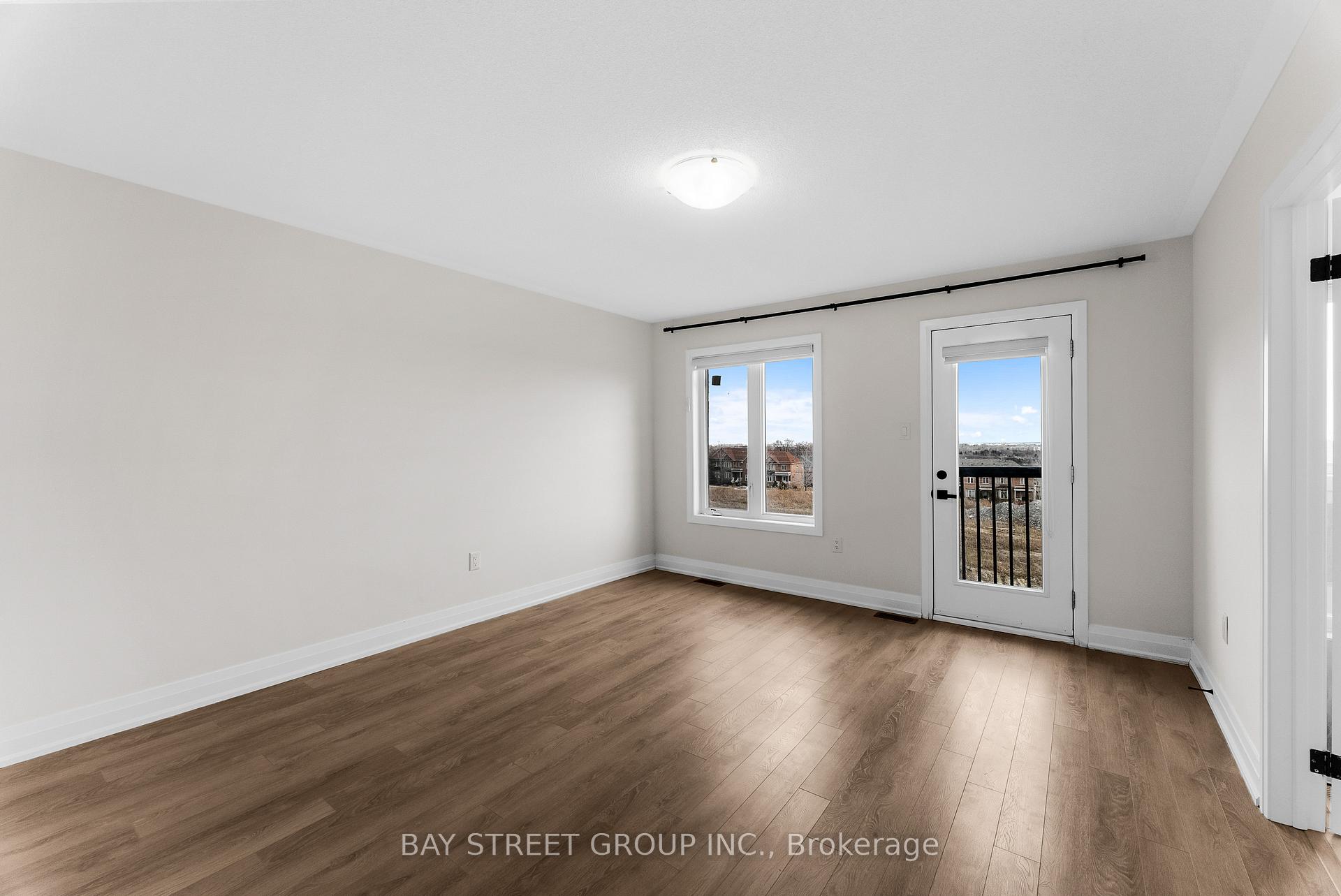 Photo 9 of 131 Vanier Street, Whitby, Pringle Creek — HOMEH