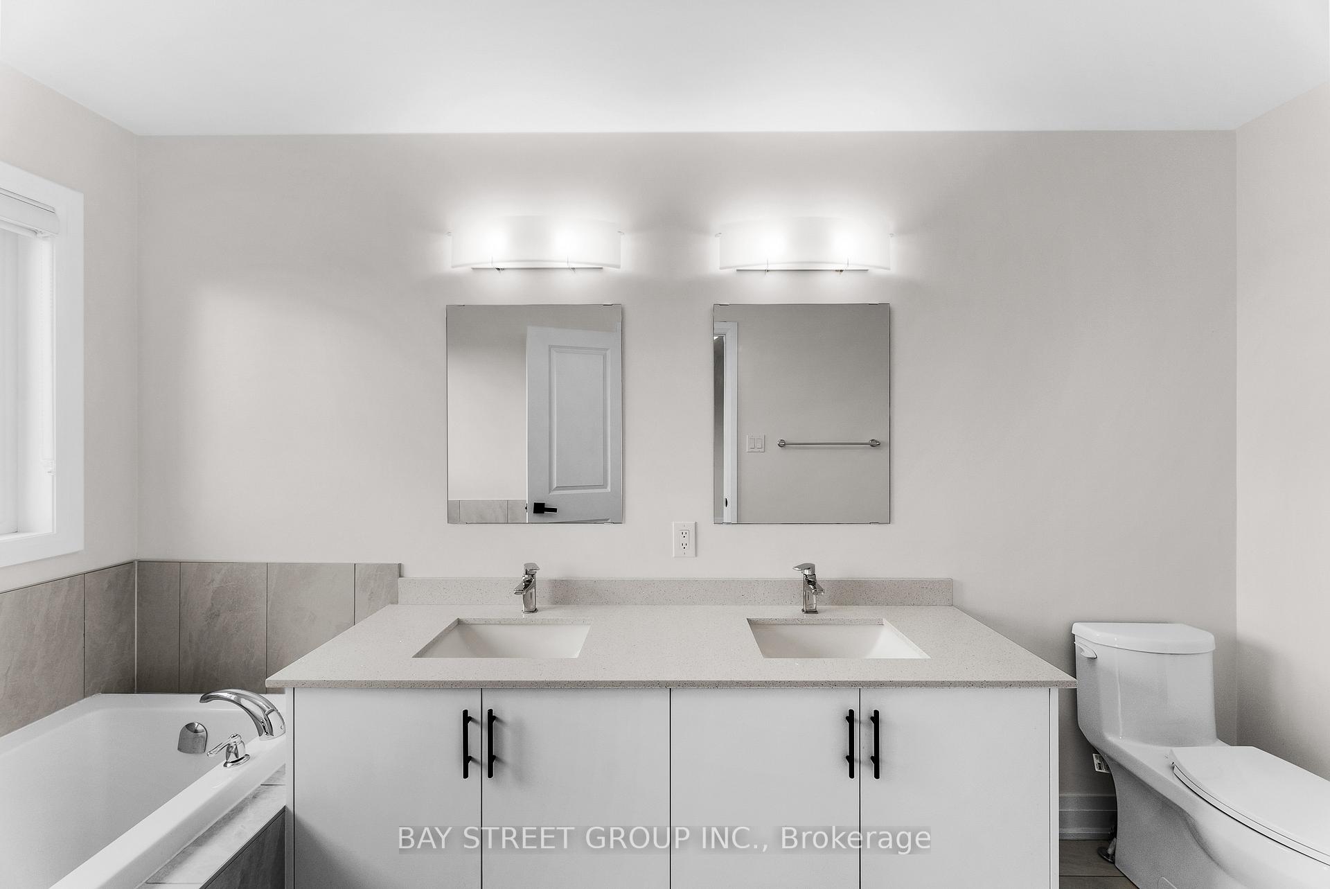Photo 13 of 131 Vanier Street, Whitby, Pringle Creek — HOMEH