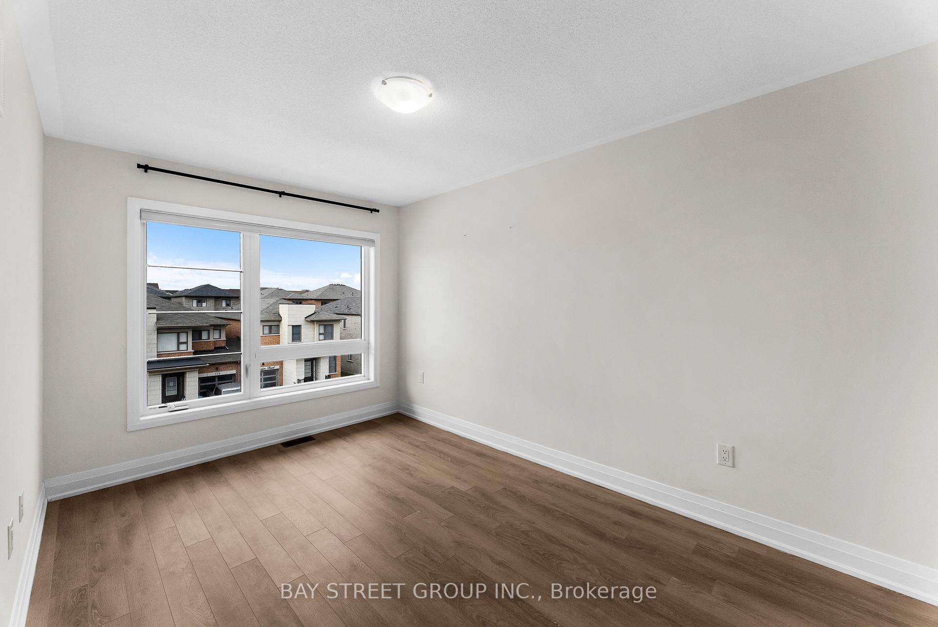 Photo 17 of 131 Vanier Street, Whitby, Pringle Creek — HOMEH