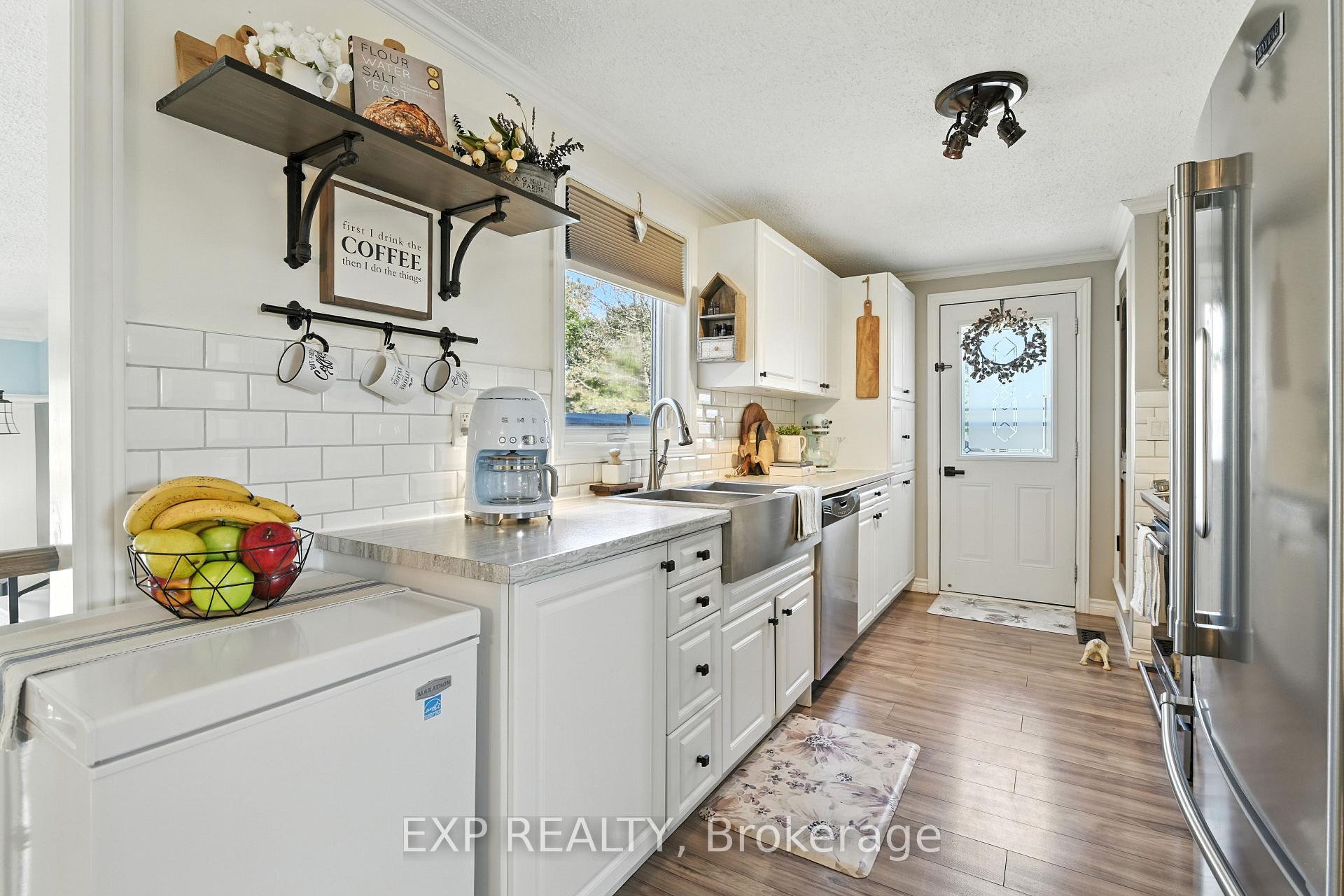 Photo 9 of 44 Bluffs Road, Clarington, Bowmanville — HOMEH