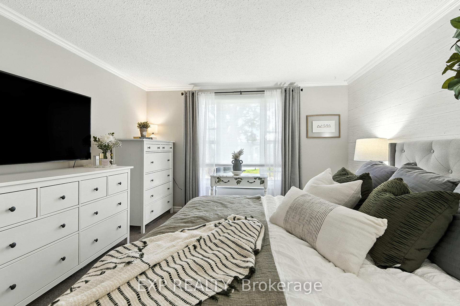 Photo 14 of 44 Bluffs Road, Clarington, Bowmanville — HOMEH