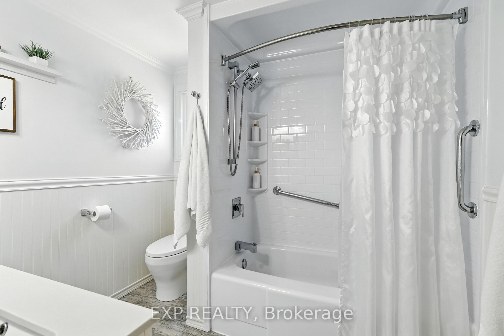Photo 18 of 44 Bluffs Road, Clarington, Bowmanville — HOMEH