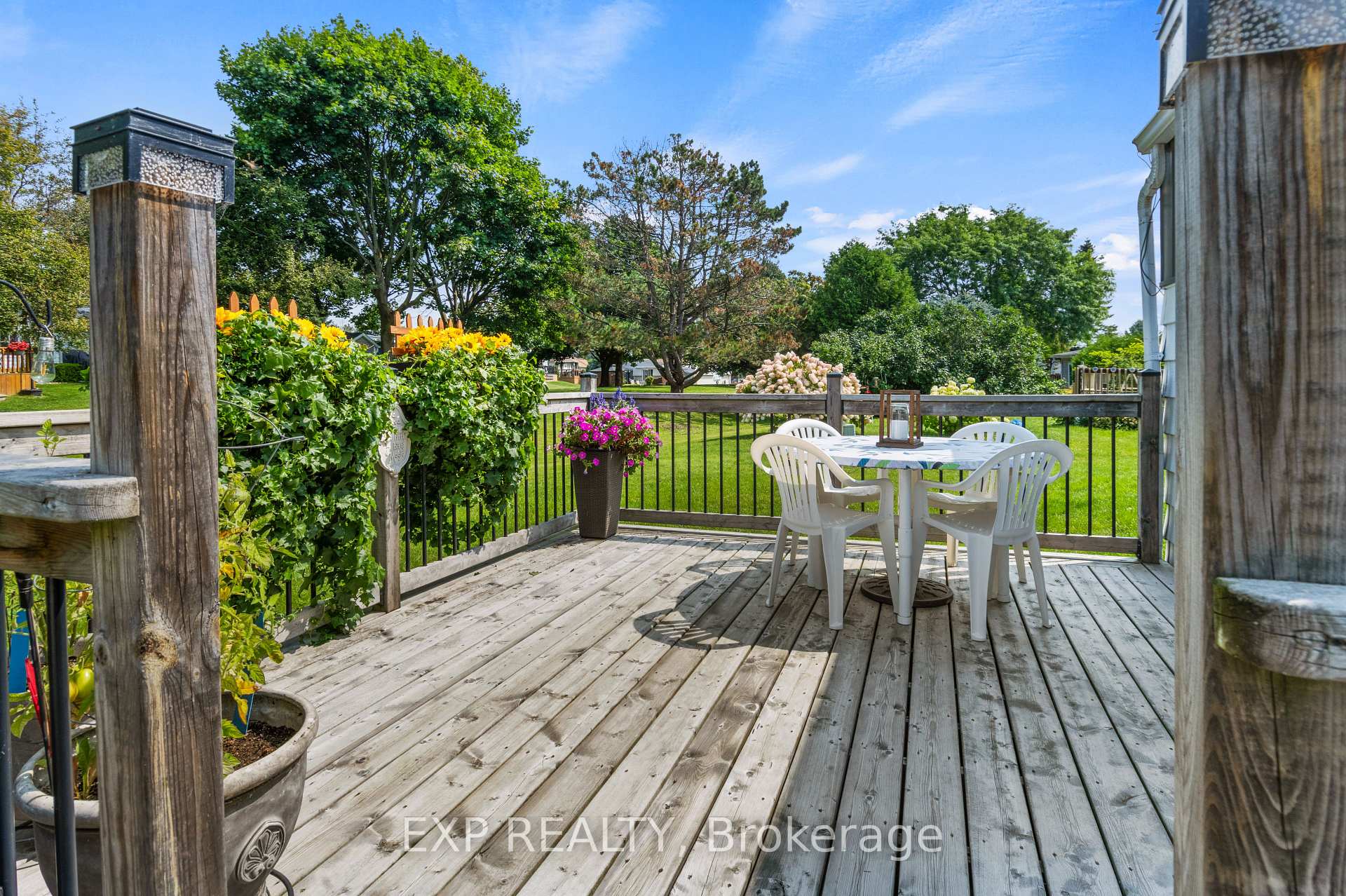 Photo 26 of 44 Bluffs Road, Clarington, Bowmanville — HOMEH