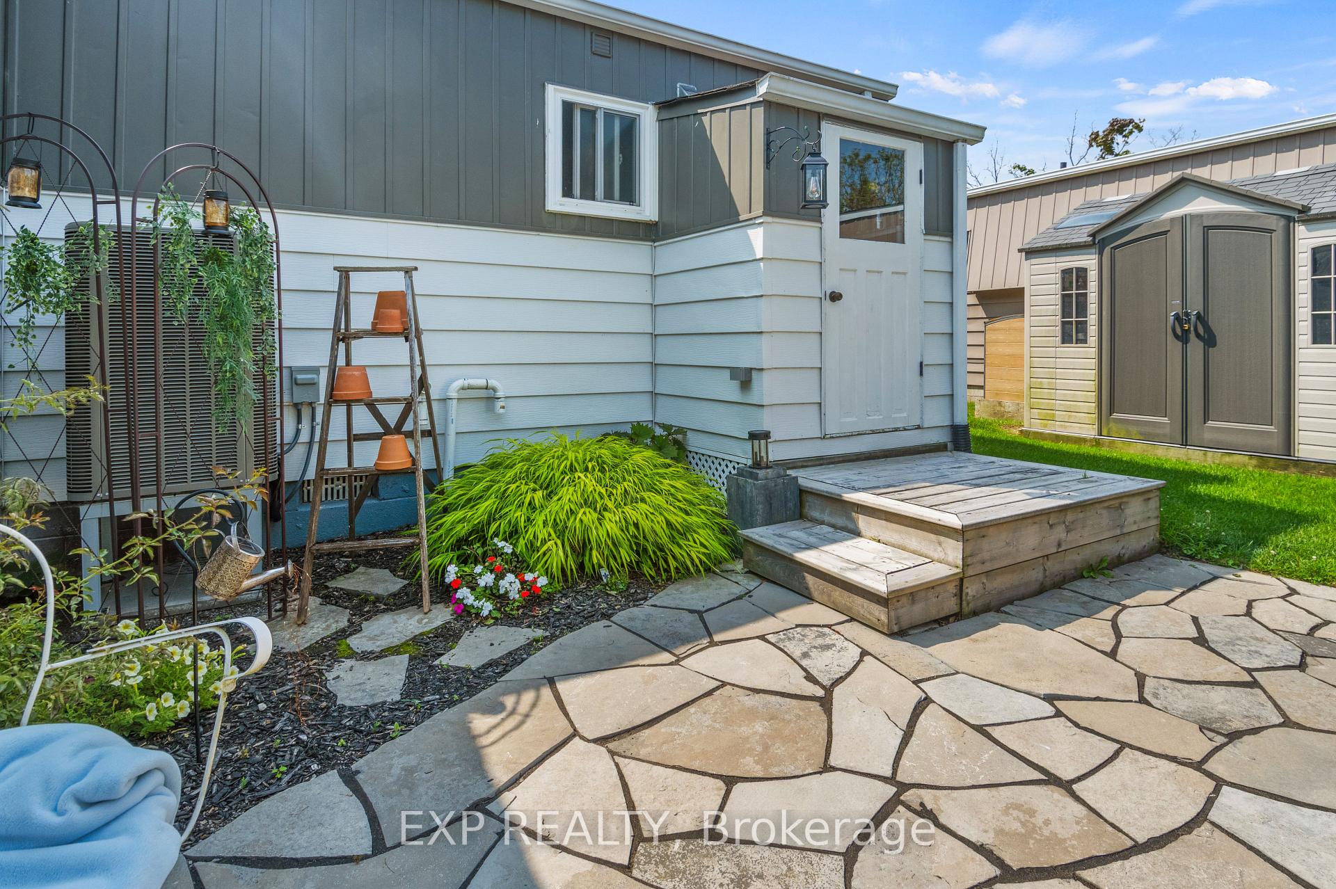 Photo 27 of 44 Bluffs Road, Clarington, Bowmanville — HOMEH