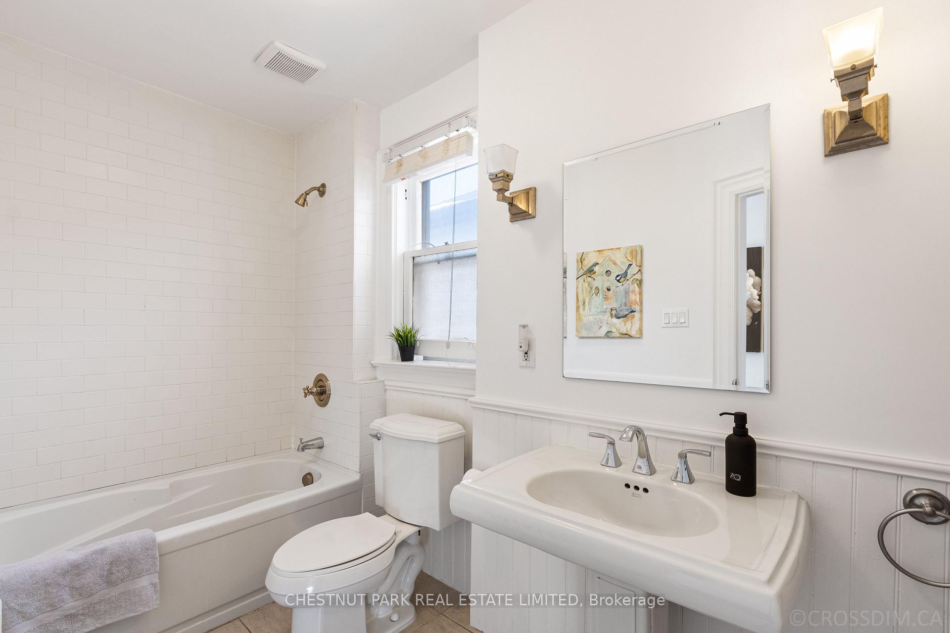Photo 7 of 49 St Germain Avenue, Toronto, Lawrence Park North — HOMEH
