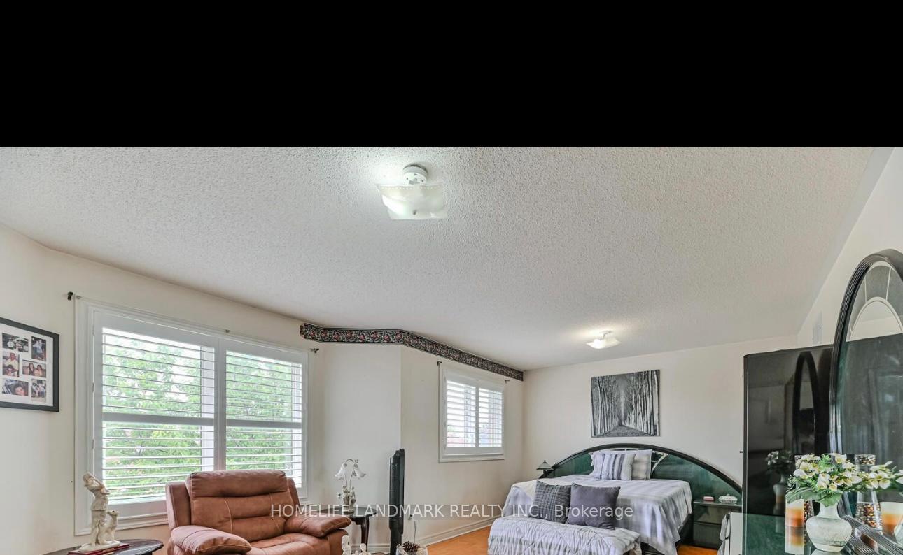 Photo 22 of 28 Dragon Tree Crescent, Brampton, Sandringham-Wellington — HOMEH