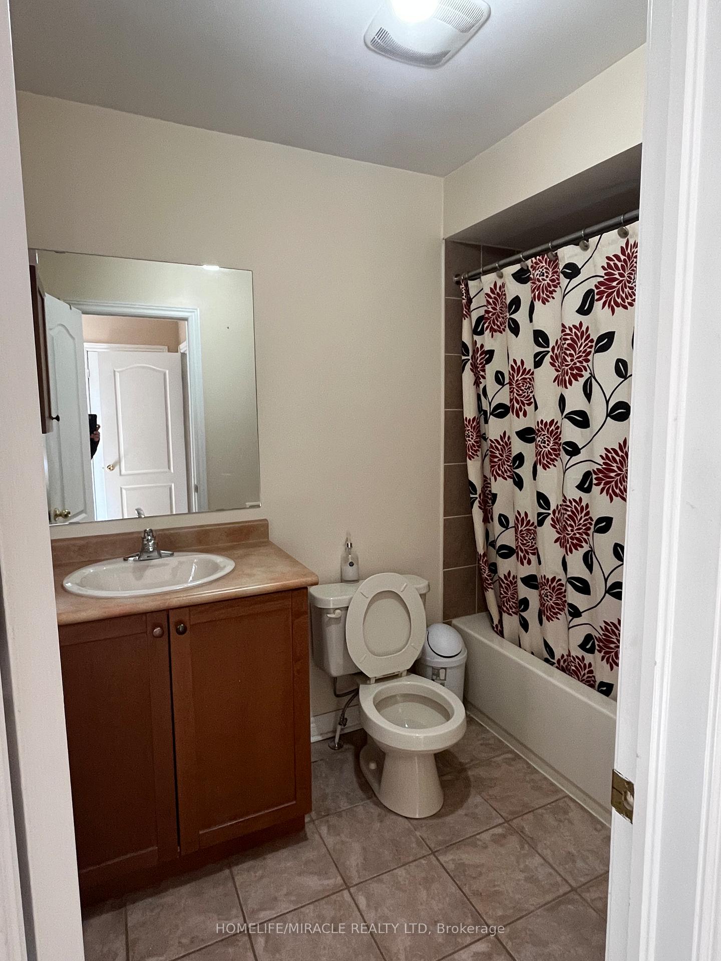 Photo 7 of 26 Silent Pond Crescent, Brampton, Madoc — HOMEH