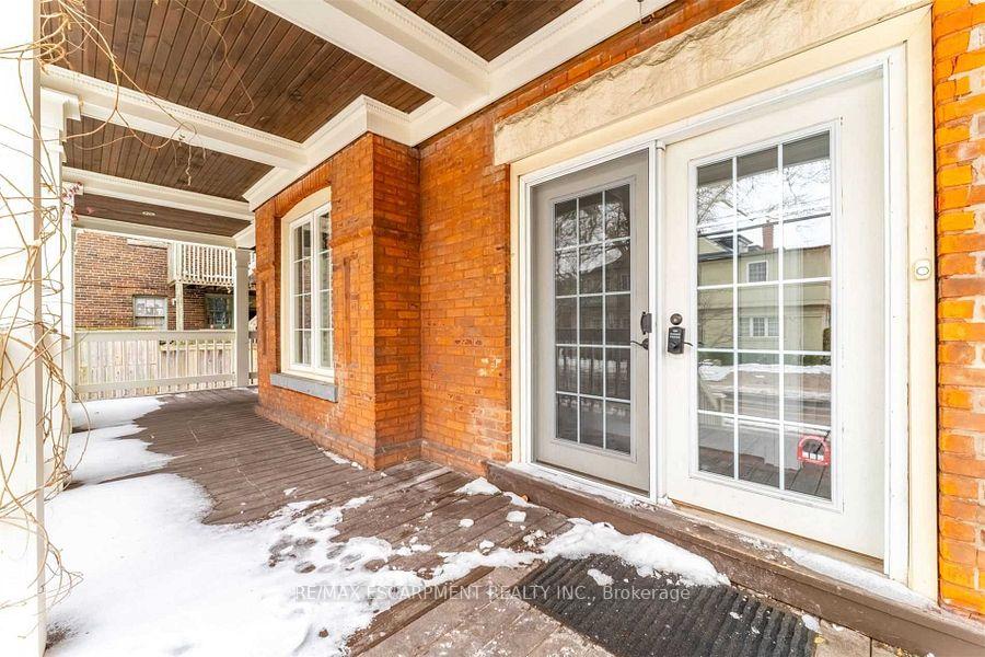 Photo 4 of Unit 2, 336 Locke Street S, Hamilton, Kirkendall — HOMEH