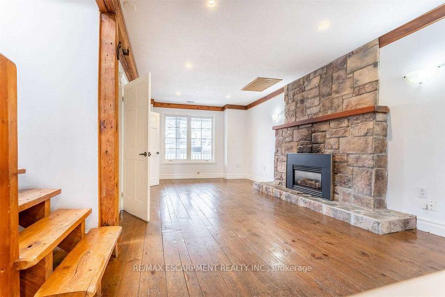 Photo 37 of Unit 2, 336 Locke Street S, Hamilton, Kirkendall — HOMEH