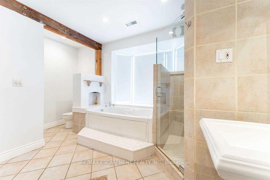 Photo 30 of Unit 2, 336 Locke Street S, Hamilton, Kirkendall — HOMEH