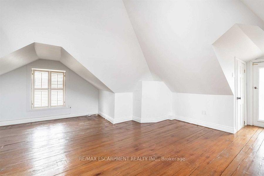 Photo 19 of Unit 2, 336 Locke Street S, Hamilton, Kirkendall — HOMEH