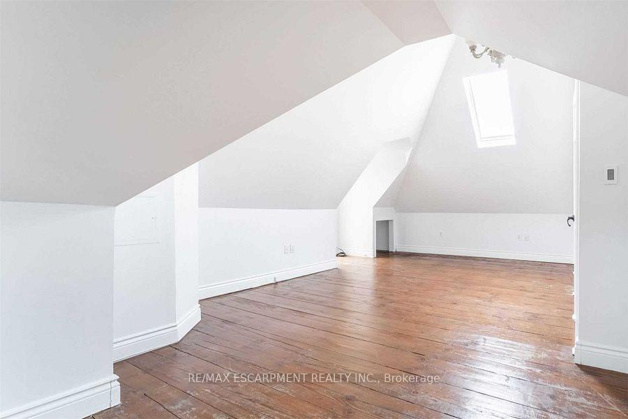 Photo 33 of Unit 2, 336 Locke Street S, Hamilton, Kirkendall — HOMEH