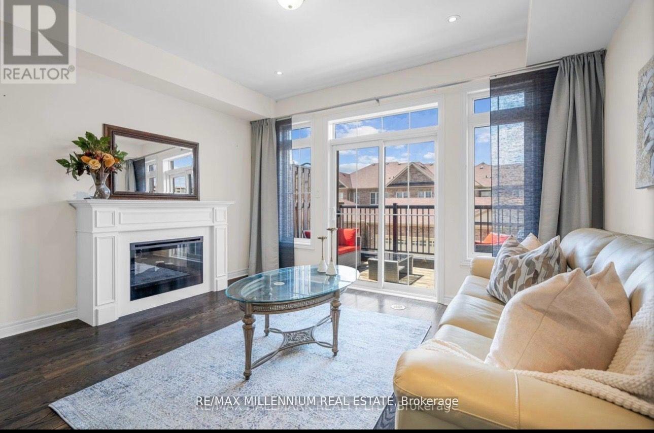 Photo 5 of 222 Inspire Boulevard, Brampton, Sandringham-Wellington North — HOMEH