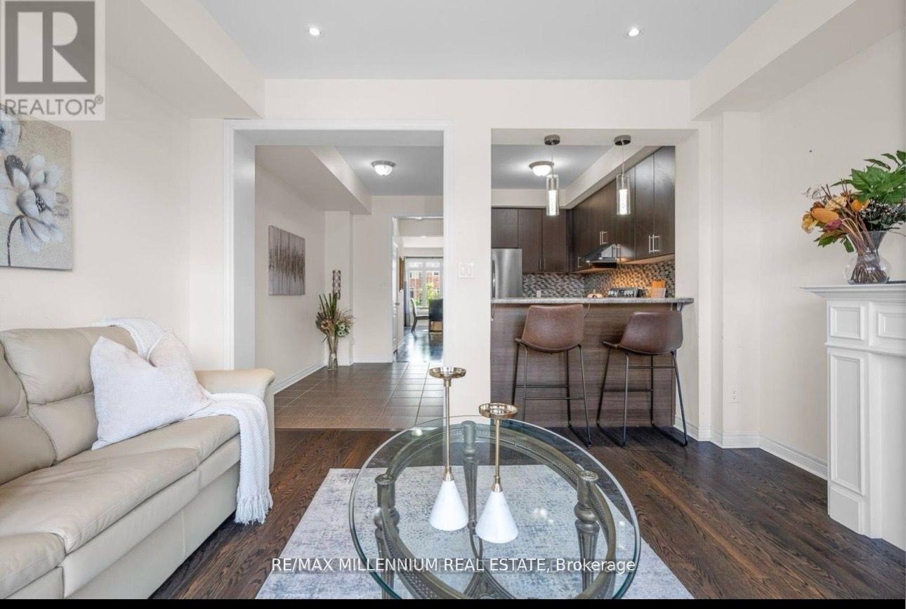 Photo 9 of 222 Inspire Boulevard, Brampton, Sandringham-Wellington North — HOMEH