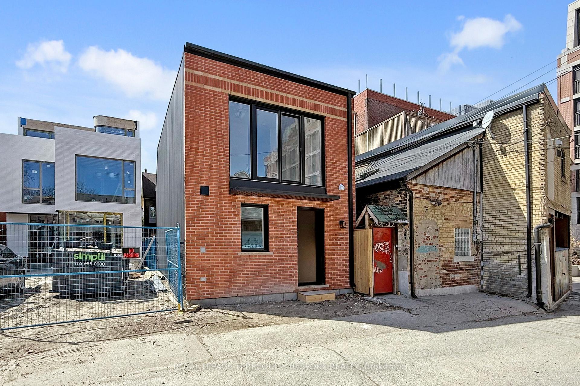 Front of Unit laneway, 363 Euclid Avenue