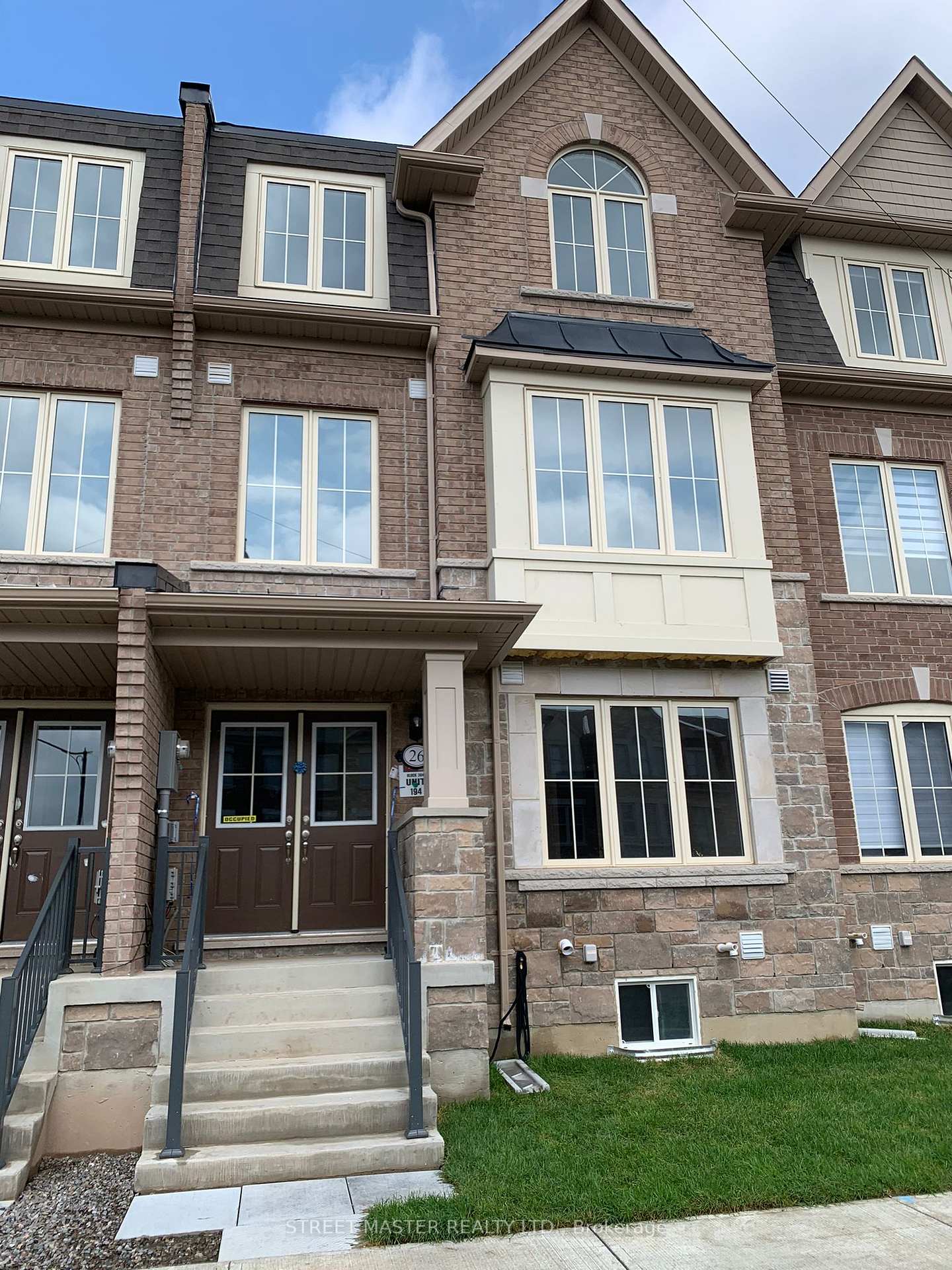 Photo 33 of 26 Remembrance Road, Brampton, Northwest Brampton — HOMEH