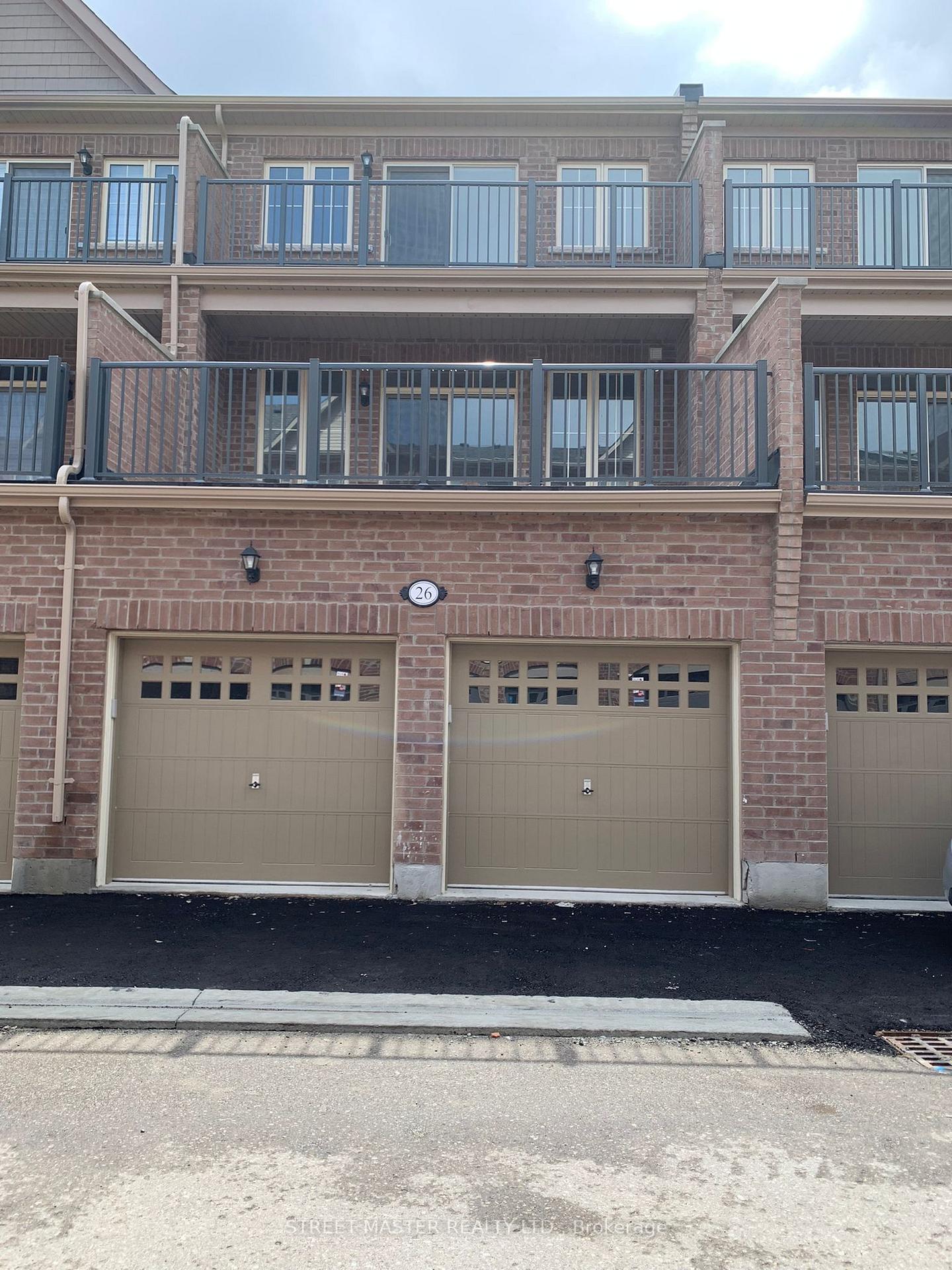 Photo 35 of 26 Remembrance Road, Brampton, Northwest Brampton — HOMEH