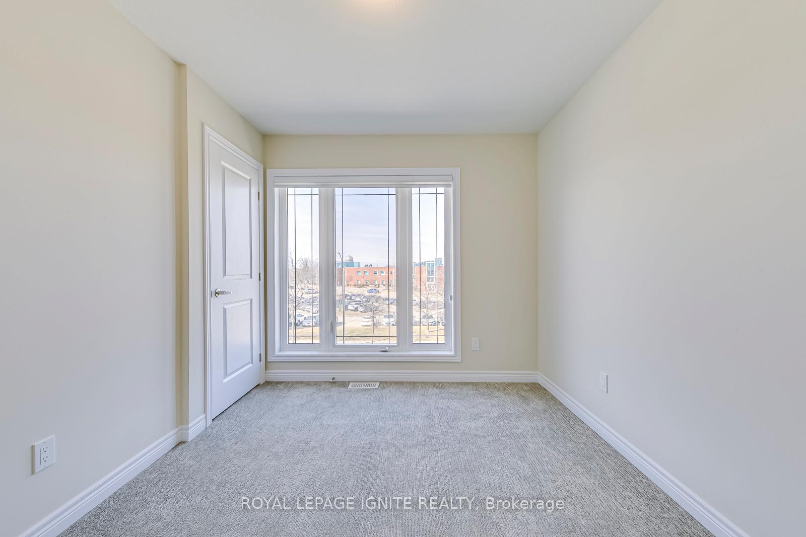 Photo 21 of 11 Picardy Drive, Hamilton, Stoney Creek Mountain — HOMEH
