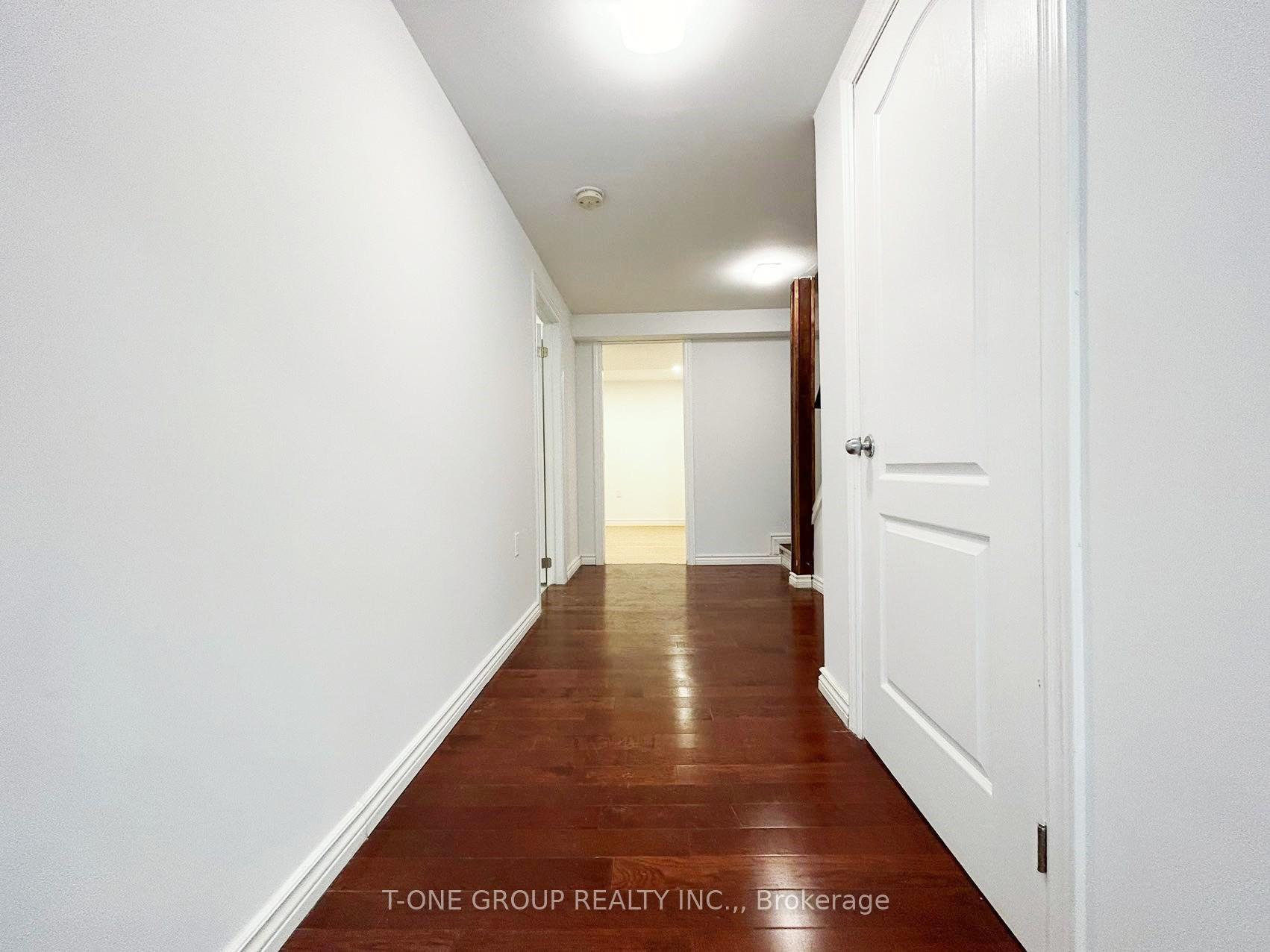 Photo 4 of 17 Bradbury Crescent, Ajax, Northwest Ajax — HOMEH