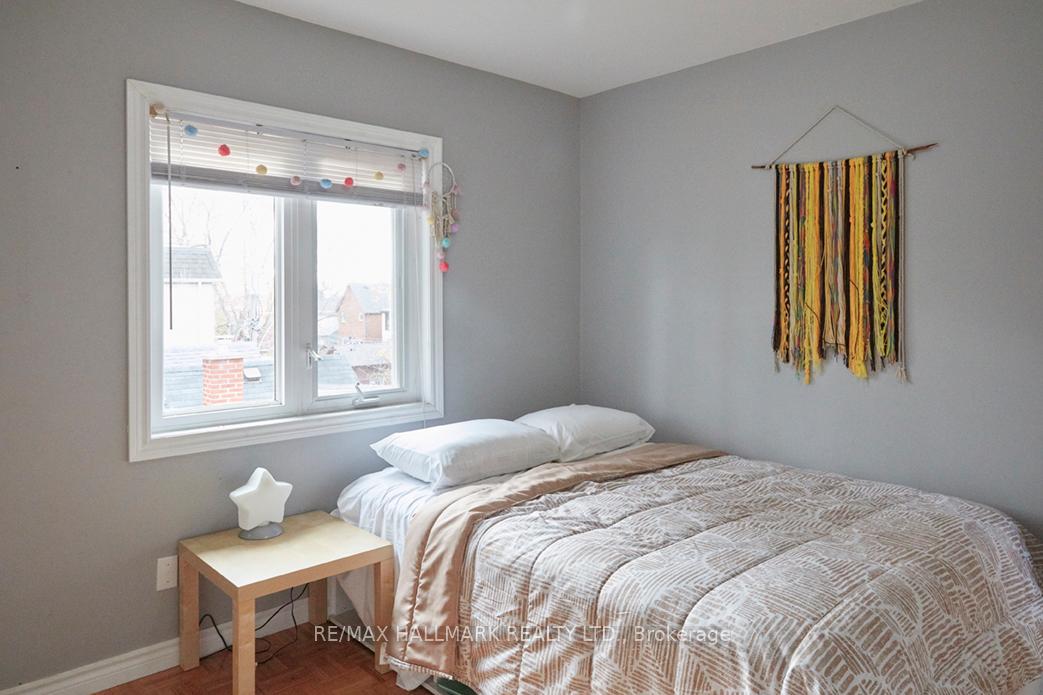 Photo 2 of 285 Craven Road, Toronto, Greenwood-Coxwell — HOMEH