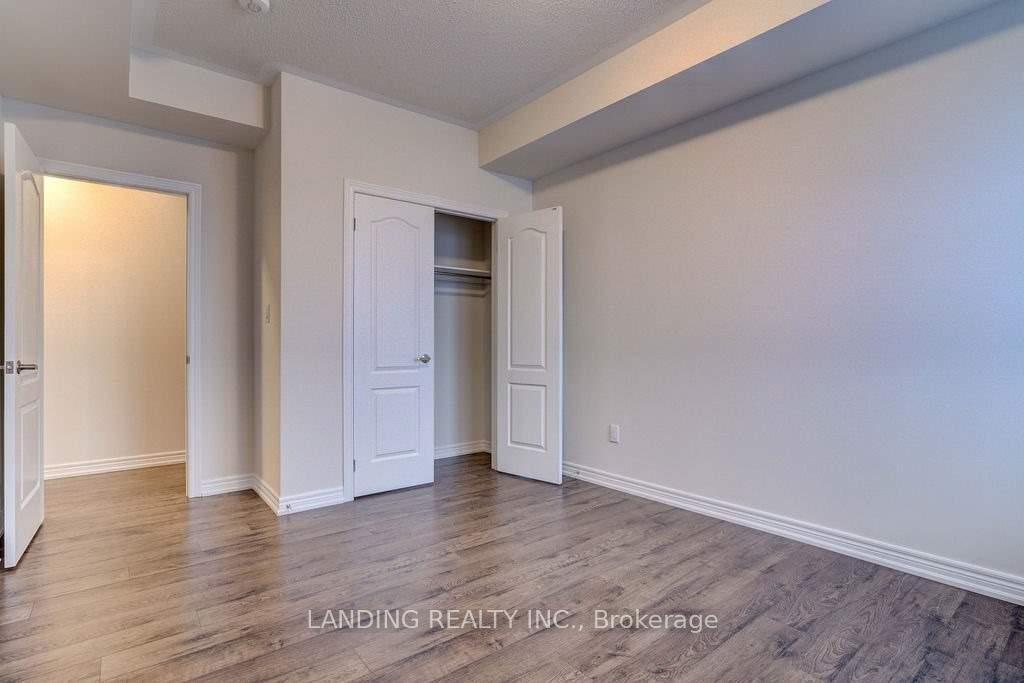 Photo 8 of Unit Unit #2, 19 Ivanhoe Drive, Markham, Berczy — HOMEH