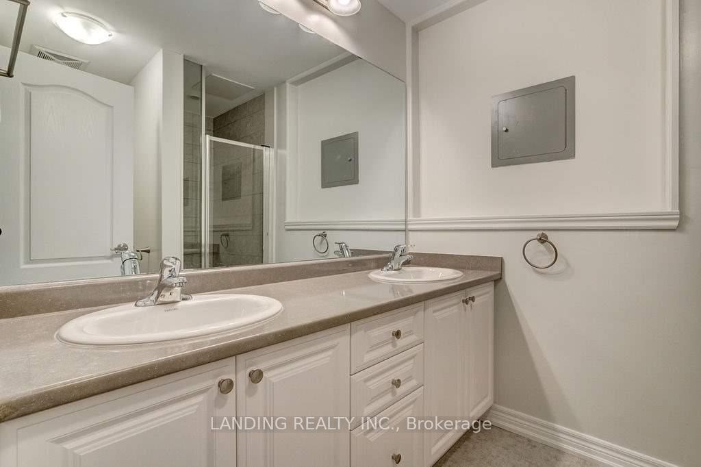 Photo 9 of Unit Unit #2, 19 Ivanhoe Drive, Markham, Berczy — HOMEH