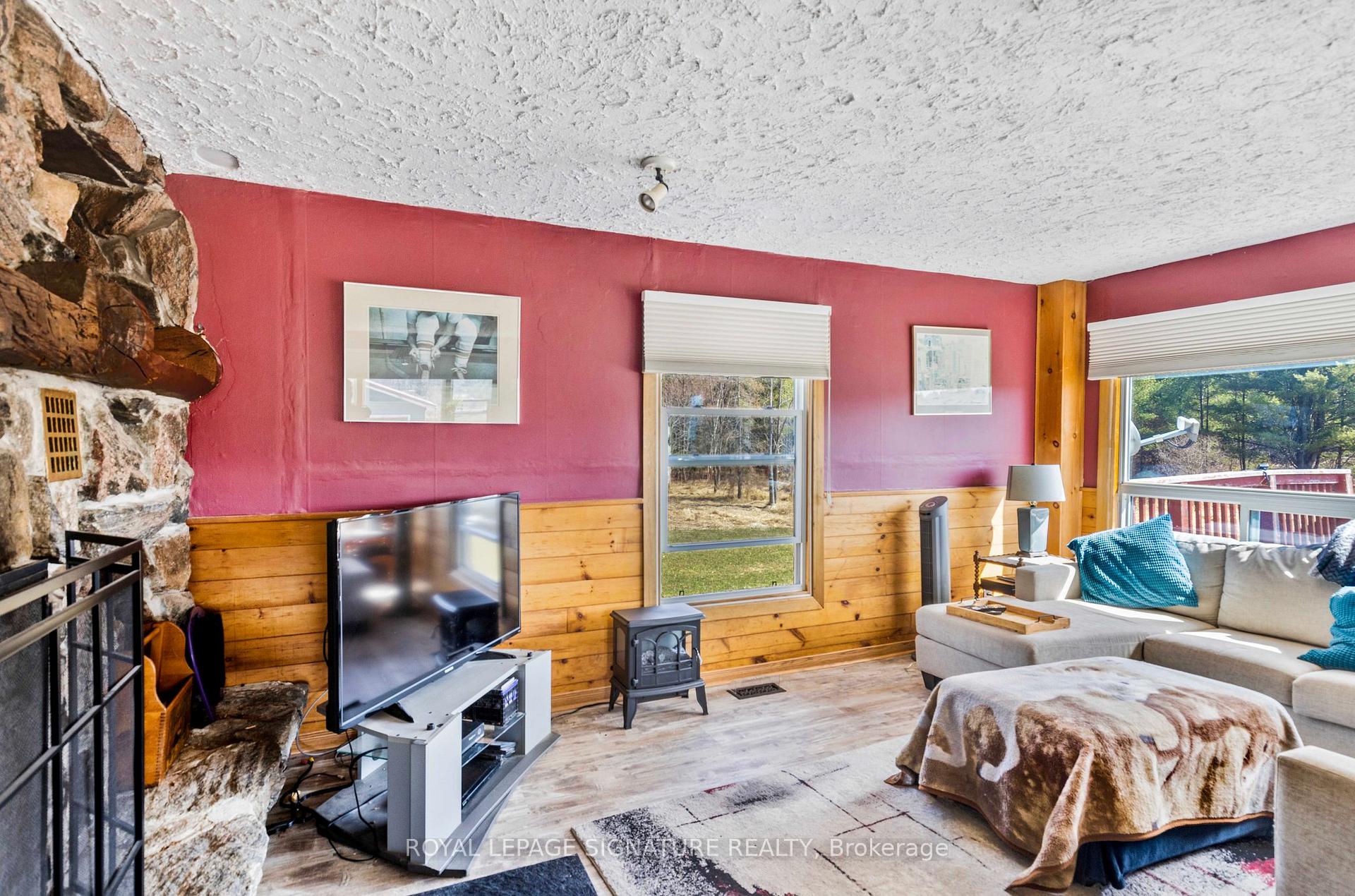 Photo 13 of 1061 Taverner Road, Gravenhurst, Muskoka (S) — HOMEH