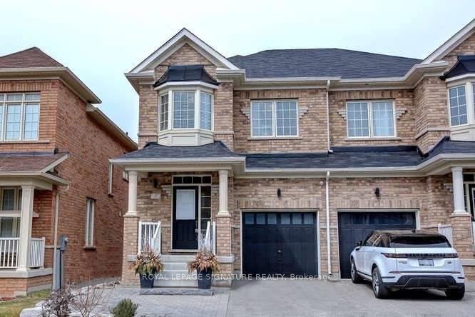 Front of 7 Chesterwood Crescent