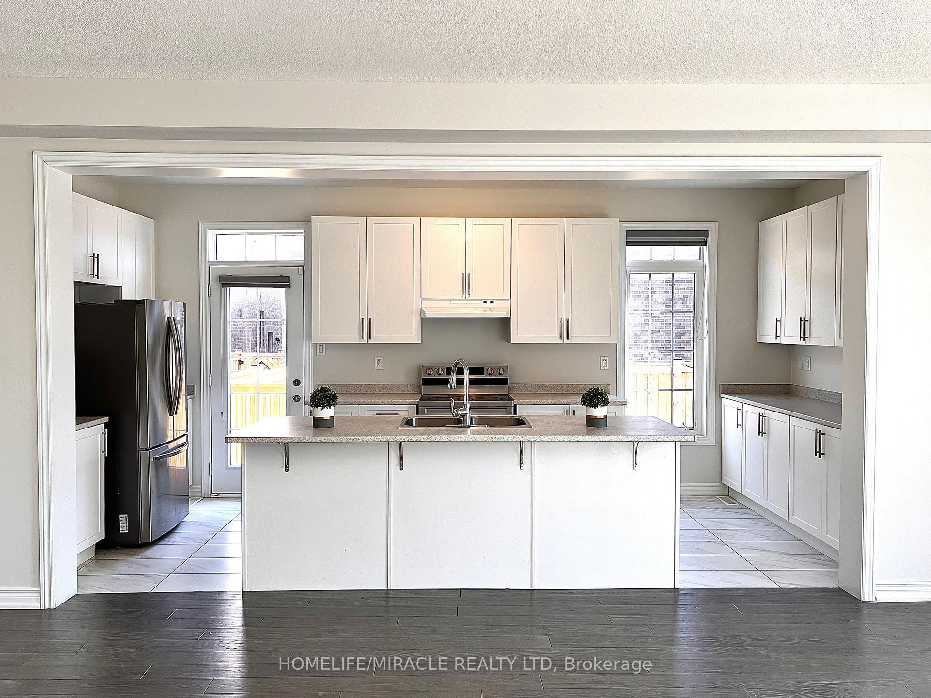 Photo 7 of 535 Veterans Drive, Brampton, Northwest Brampton — HOMEH