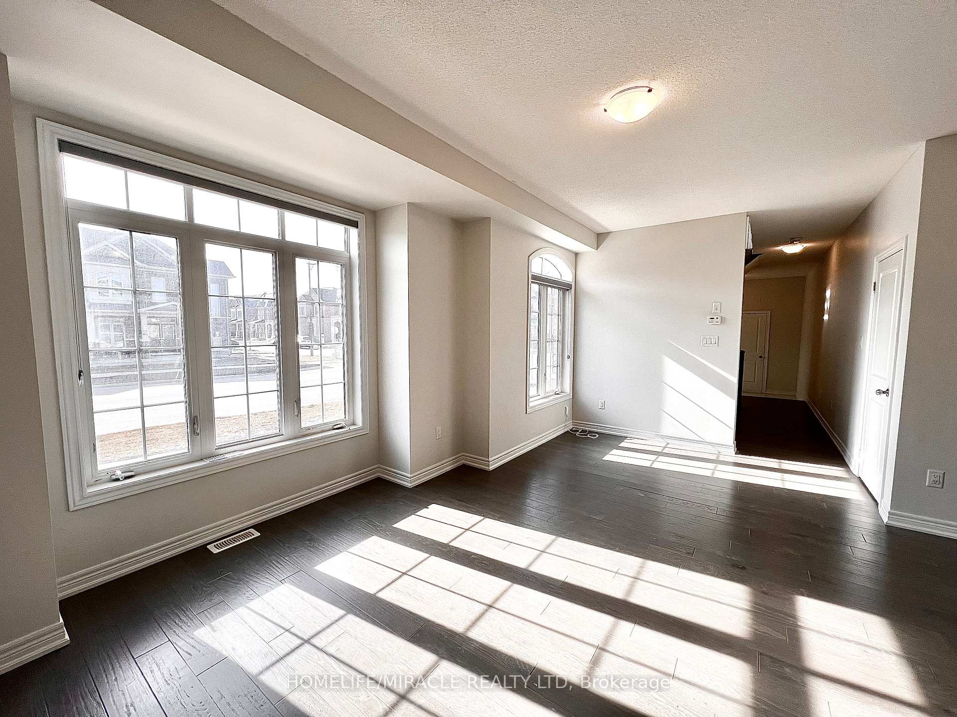 Photo 30 of 535 Veterans Drive, Brampton, Northwest Brampton — HOMEH