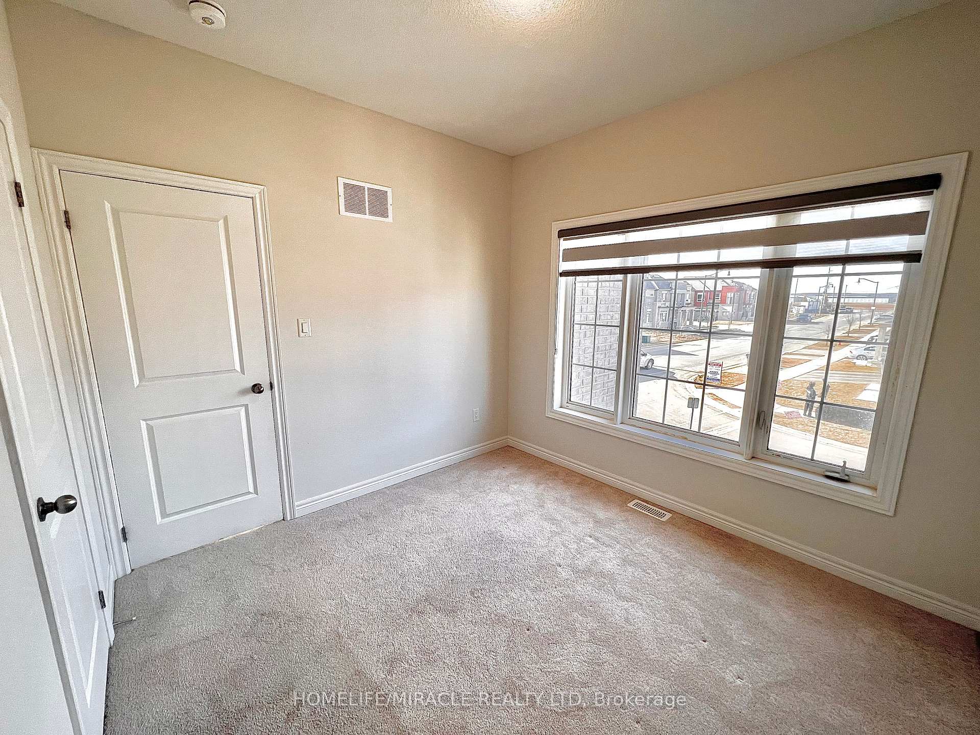 Photo 21 of 535 Veterans Drive, Brampton, Northwest Brampton — HOMEH