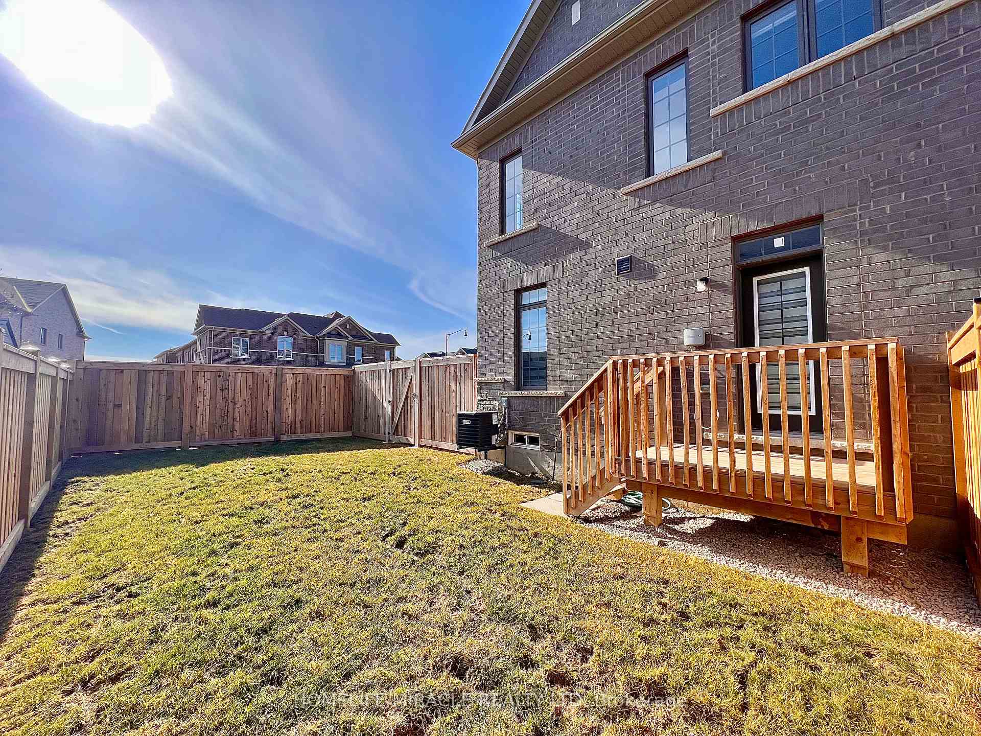 Photo 25 of 535 Veterans Drive, Brampton, Northwest Brampton — HOMEH